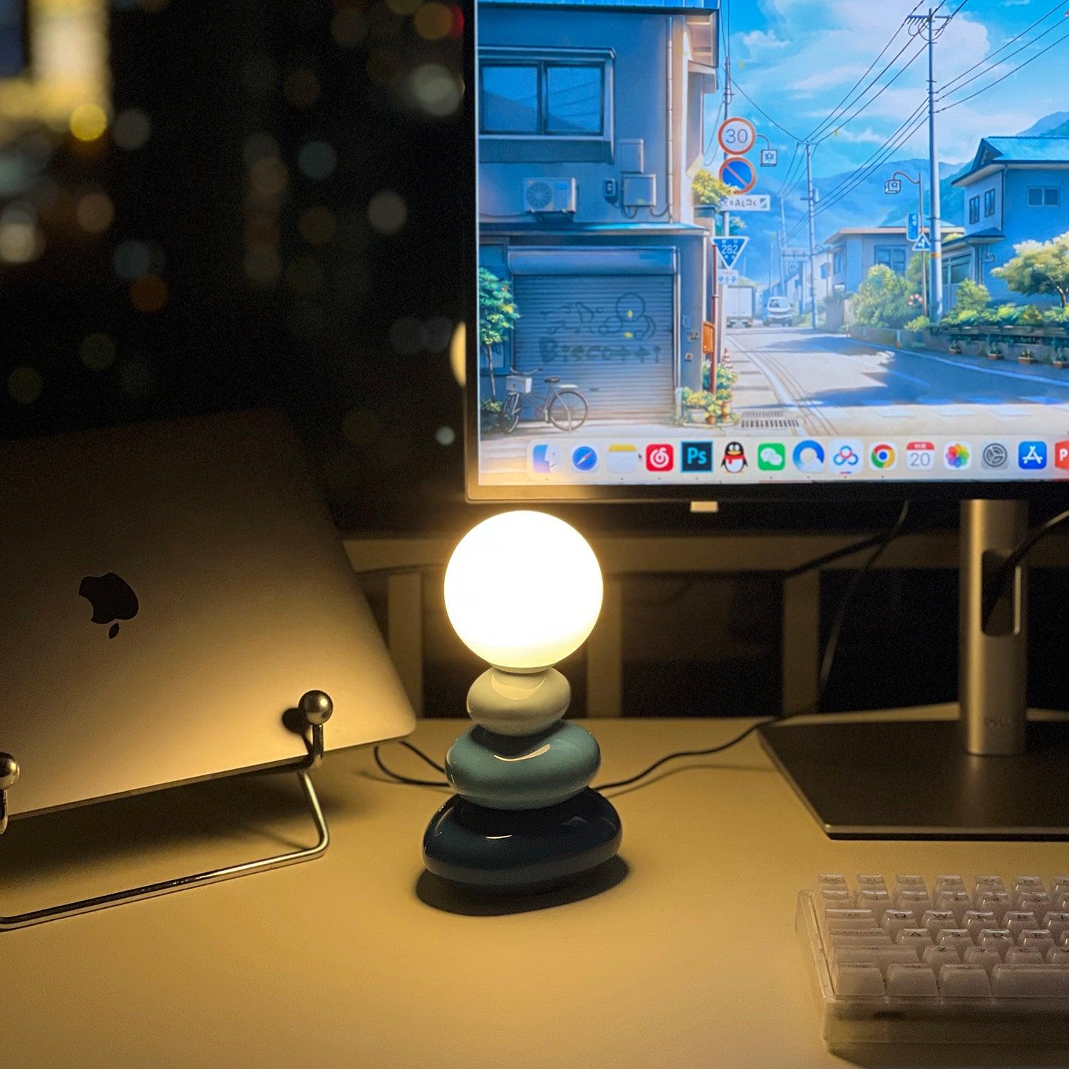 Triple Gourd Table Lamp - Blowlighting