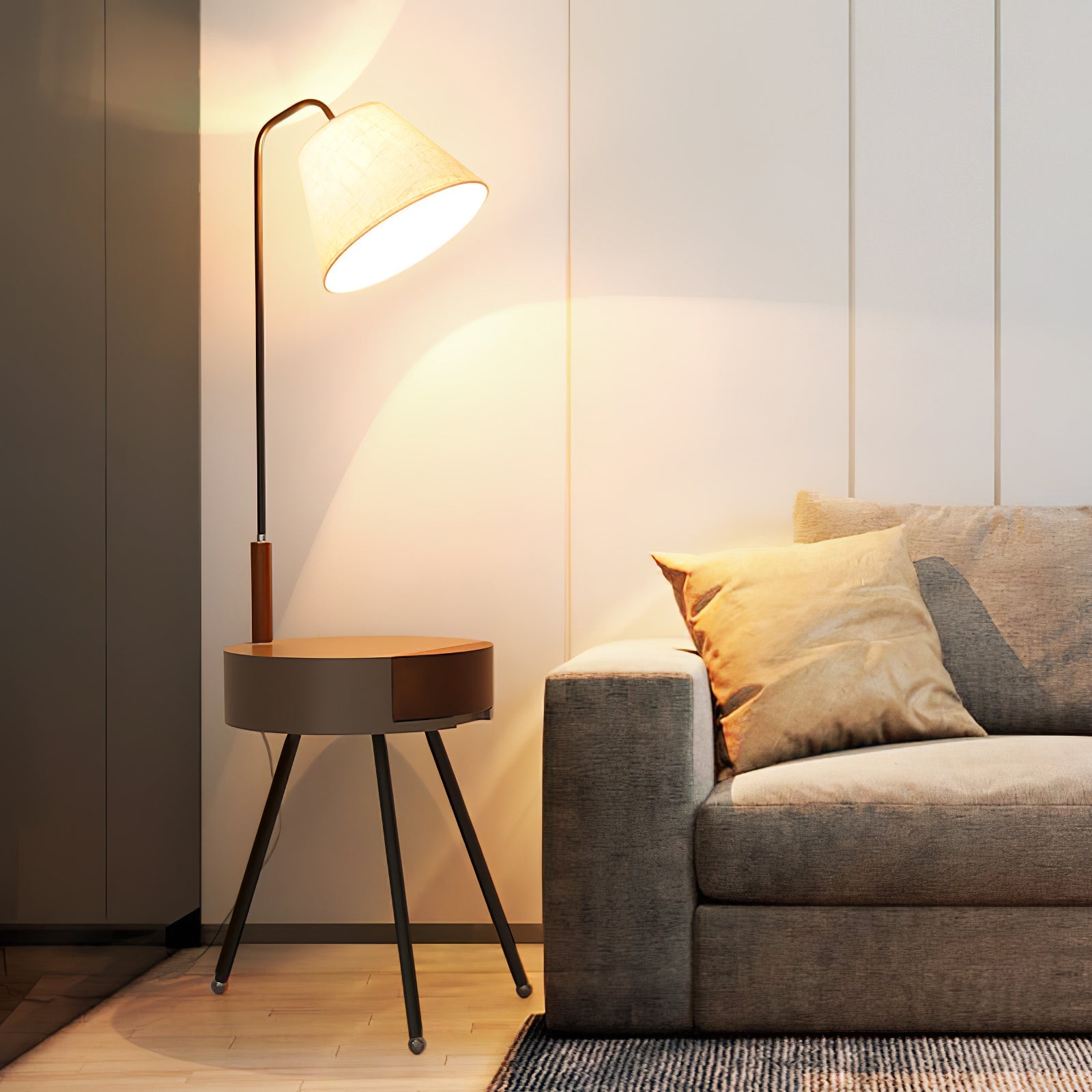 Tripod Fabric Floor Lamp - Blowlighting