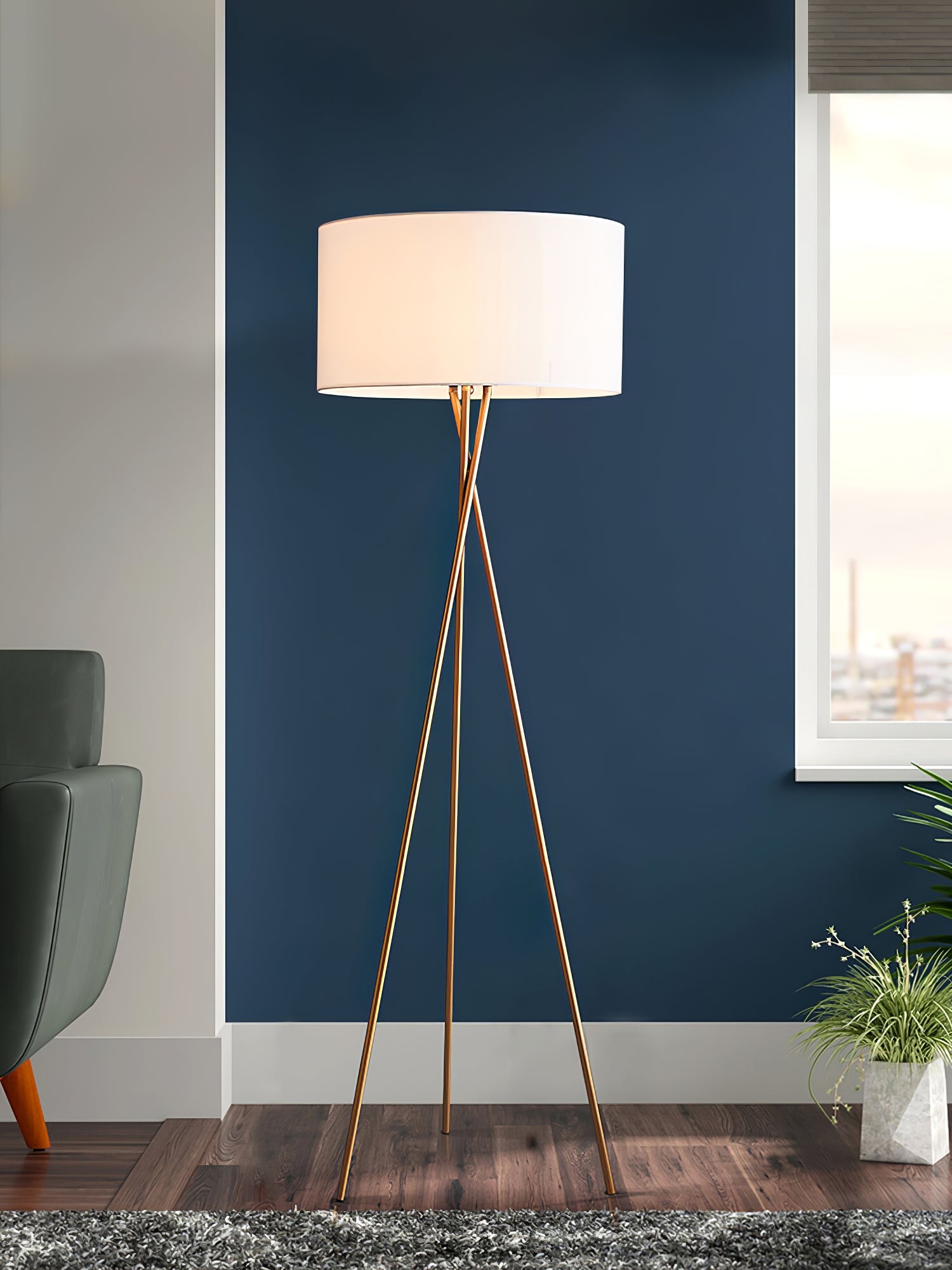 Tripod Grace Floor Lamp - Blowlighting
