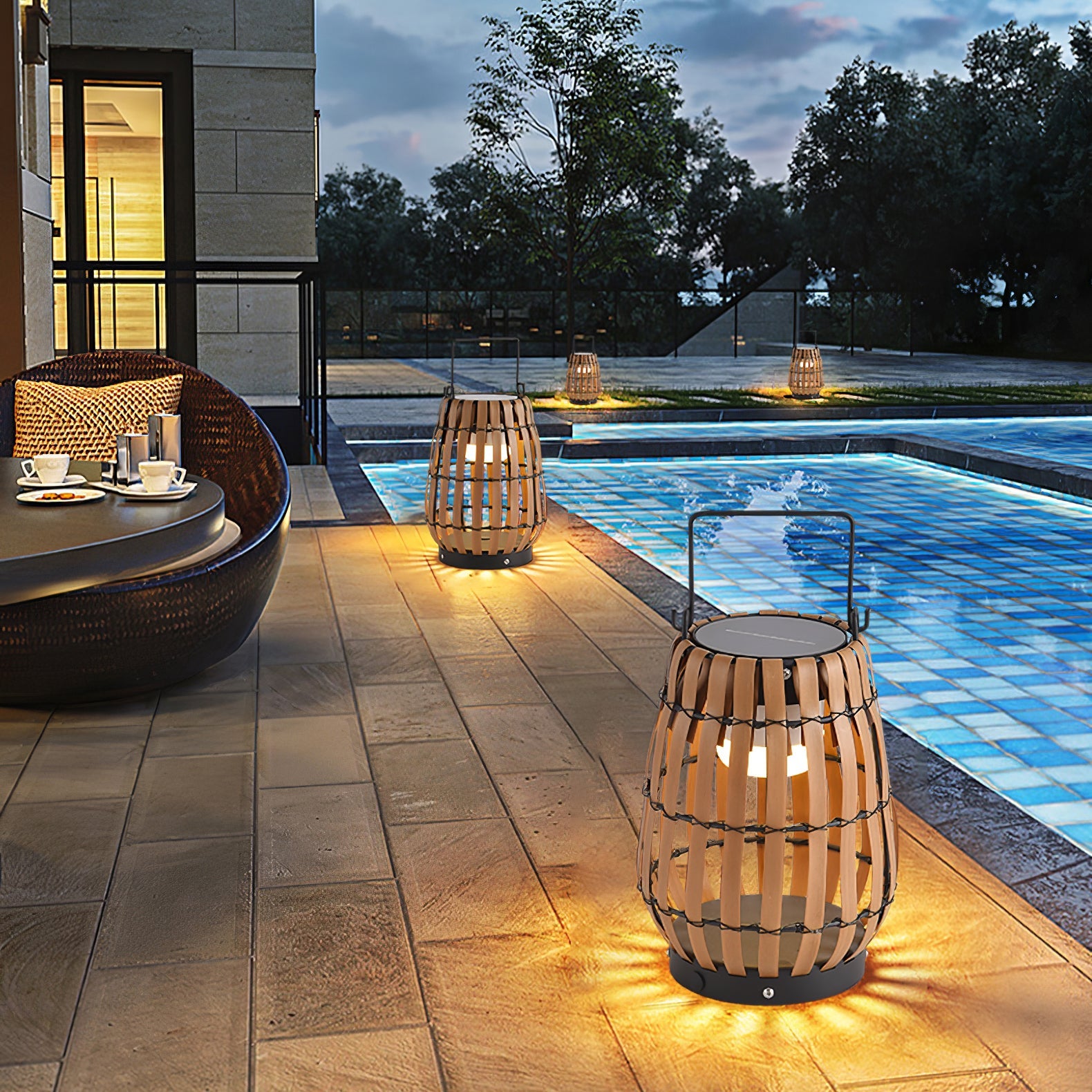 Tropic Braid Lantern Outdoor Lamp - Blowlighting