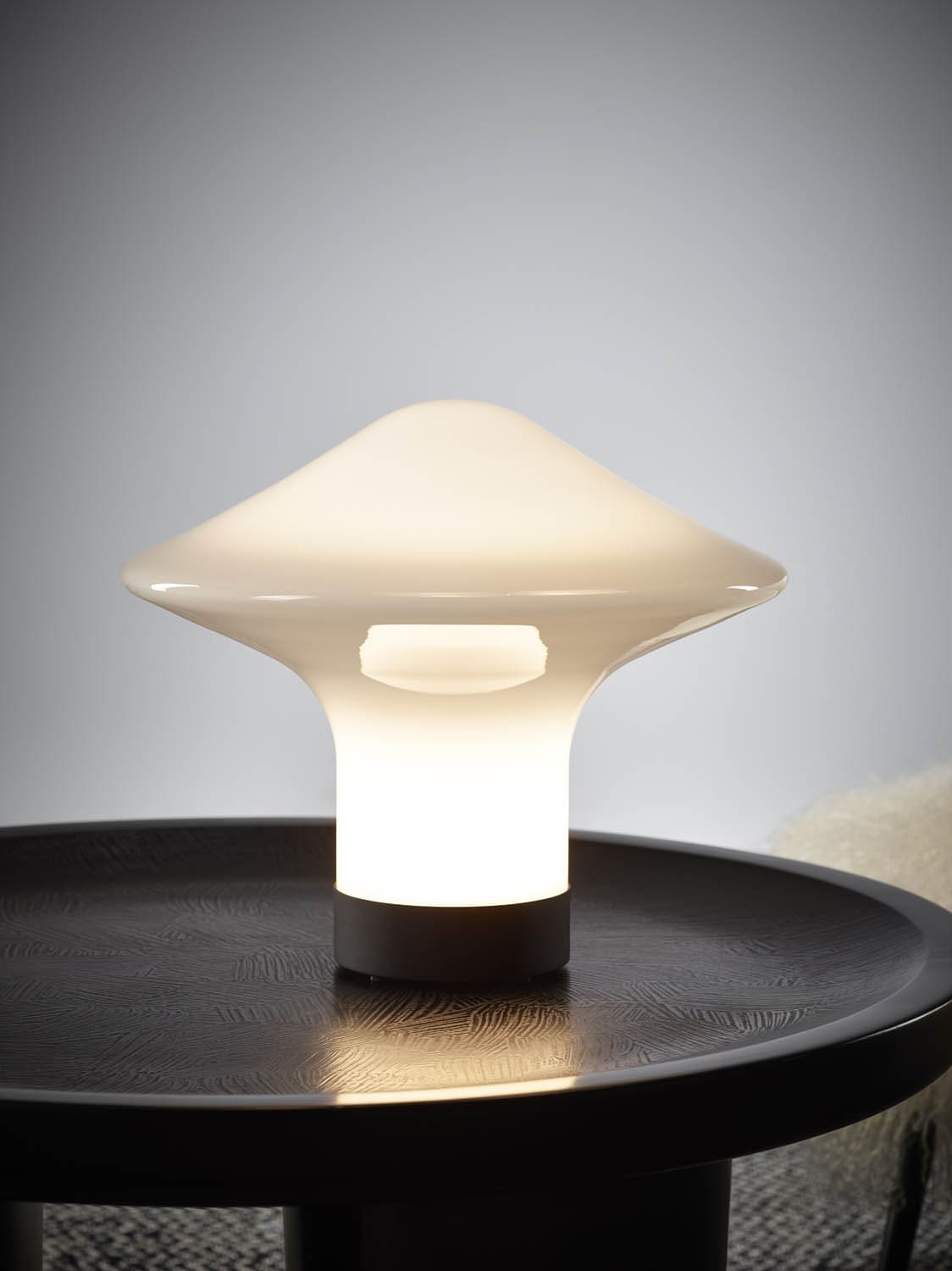 Trottola Table Lamp - Blowlighting