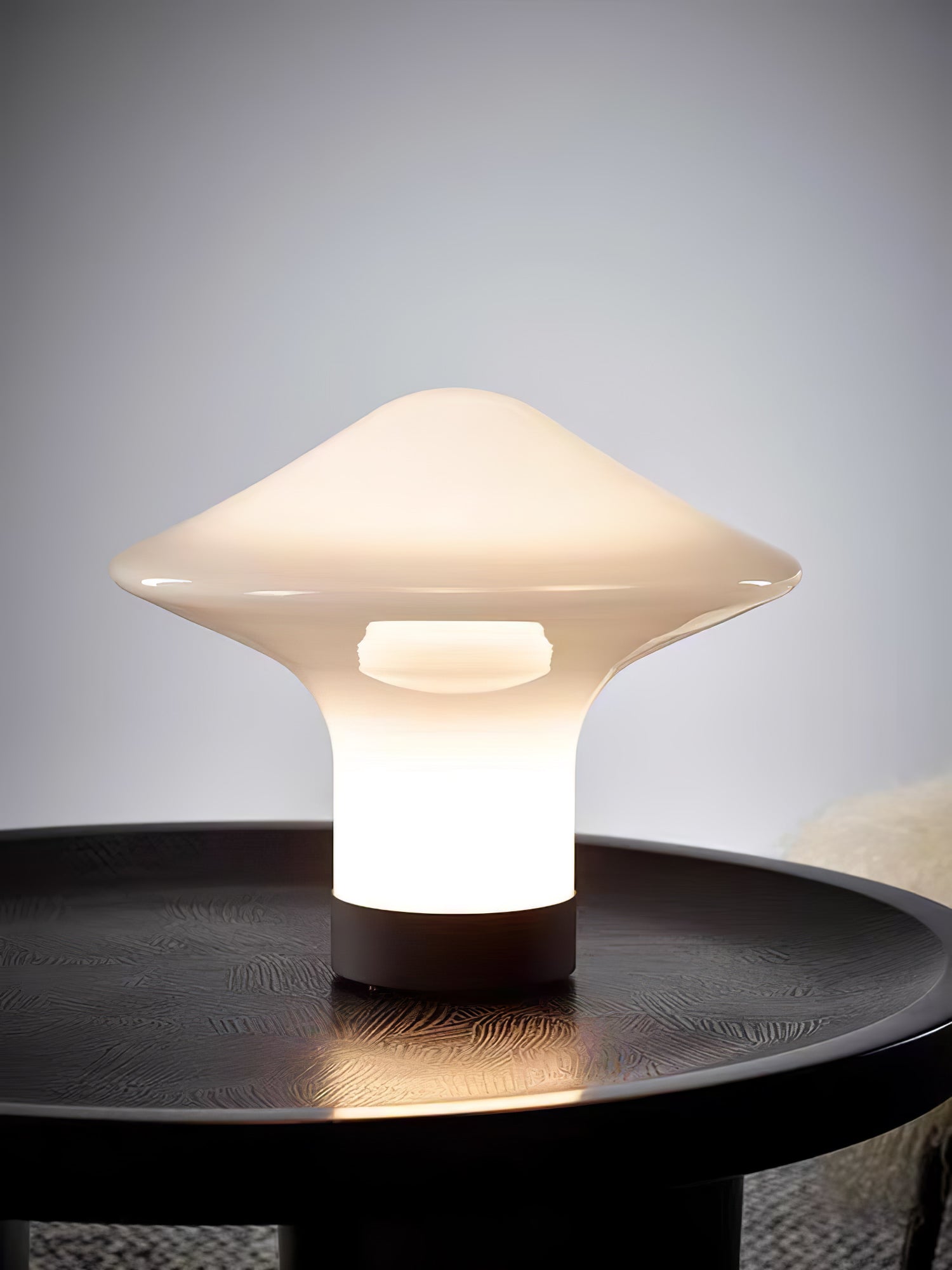 Trottola Table Lamp - Blowlighting