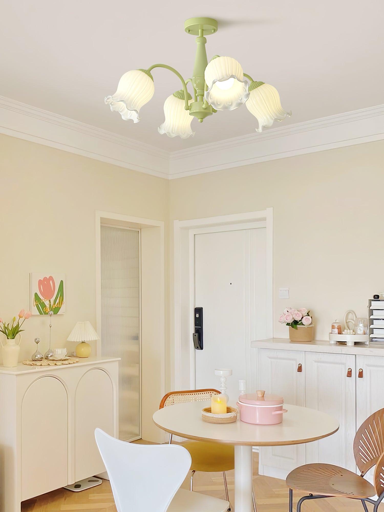 Lustra Trumpet Chandelier Floral Pastel Glass Petals - Blowlighting