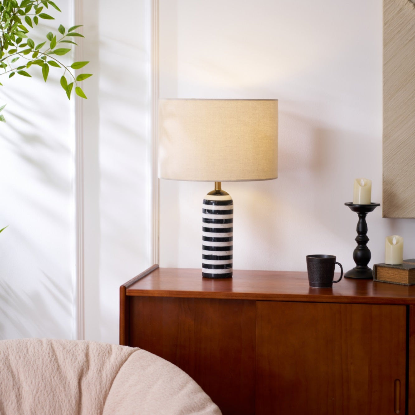 Tuxedo Marble Table Lamp - Blowlighting
