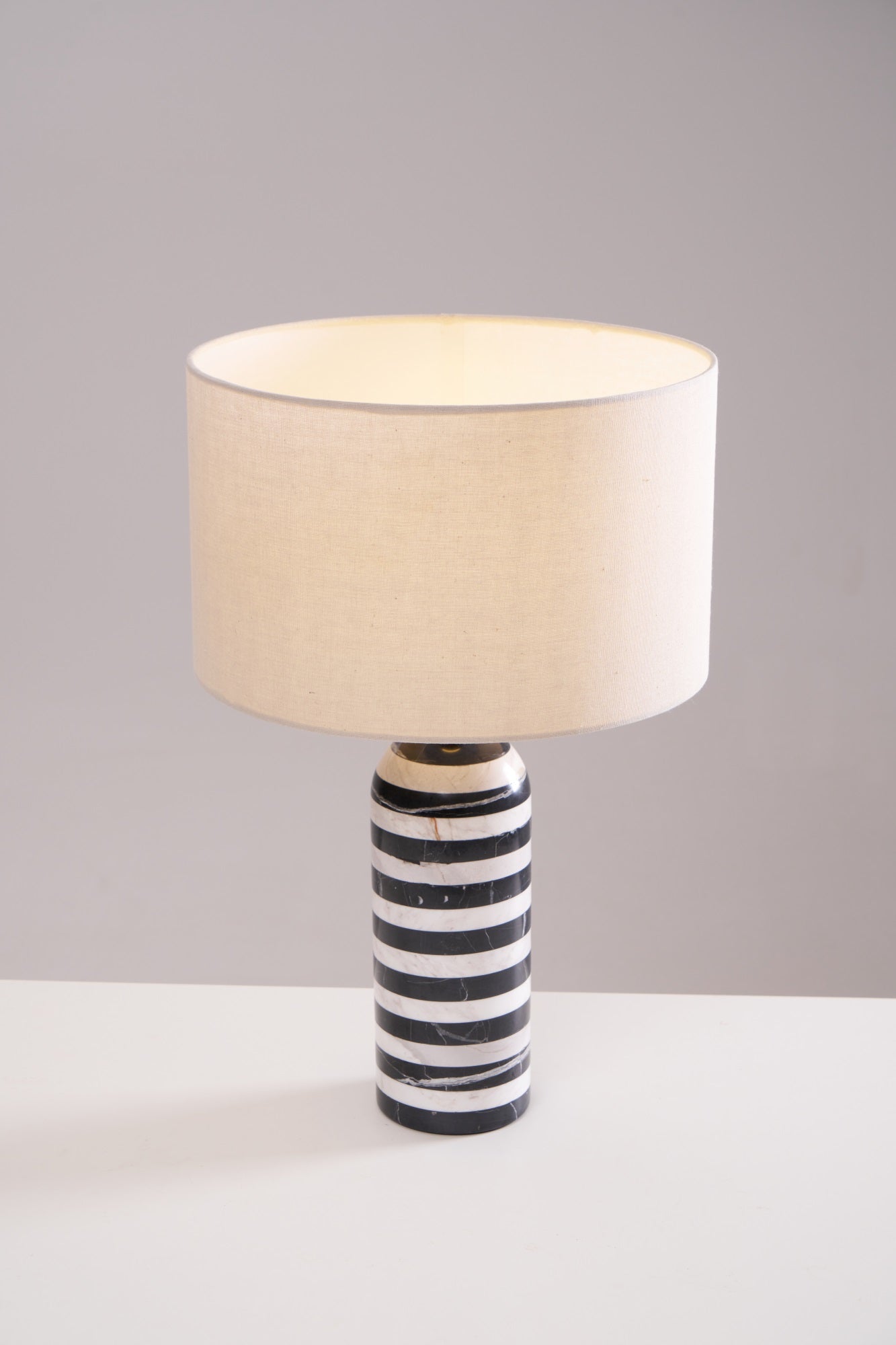 Tuxedo Marble Table Lamp - Blowlighting