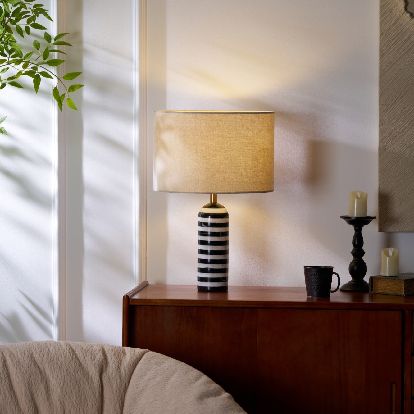 Tuxedo Marble Table Lamp - Blowlighting