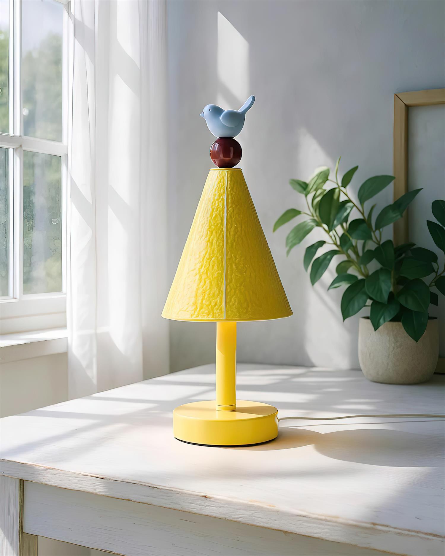 AviaJoy Geometric Yellow Table Lamp