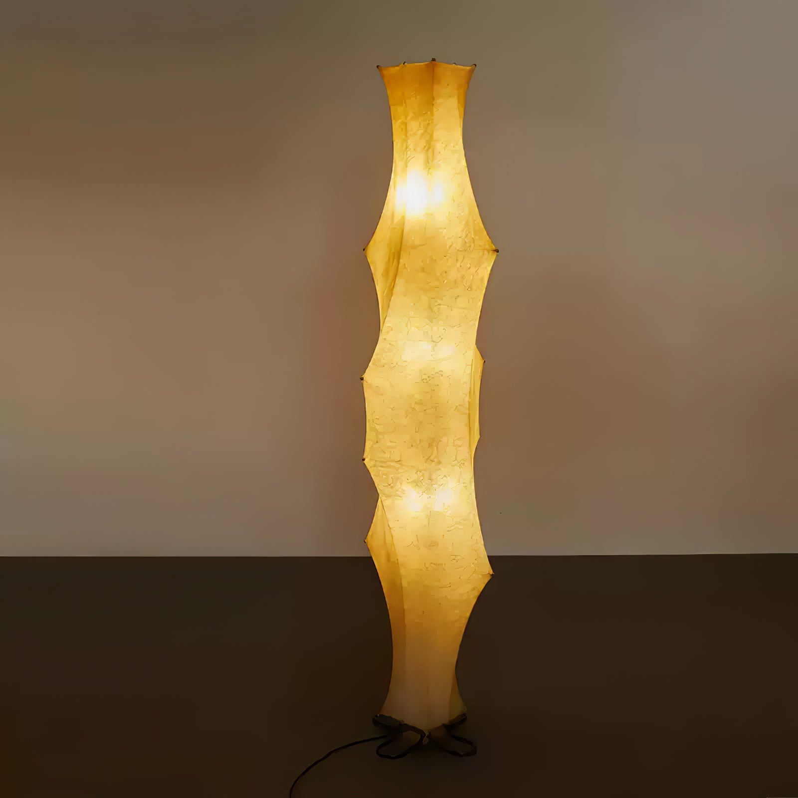 Twist Silk Floor Lamp - Blowlighting