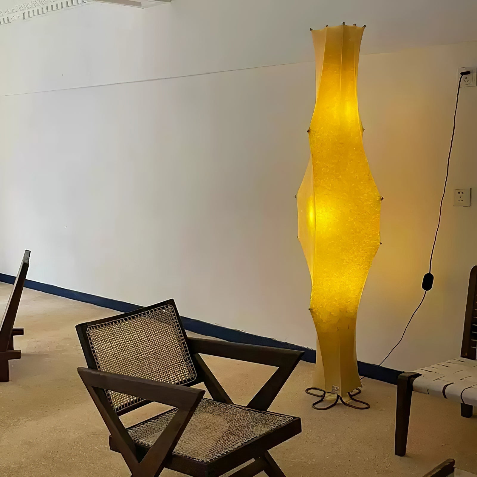 Twist Silk Floor Lamp - Blowlighting