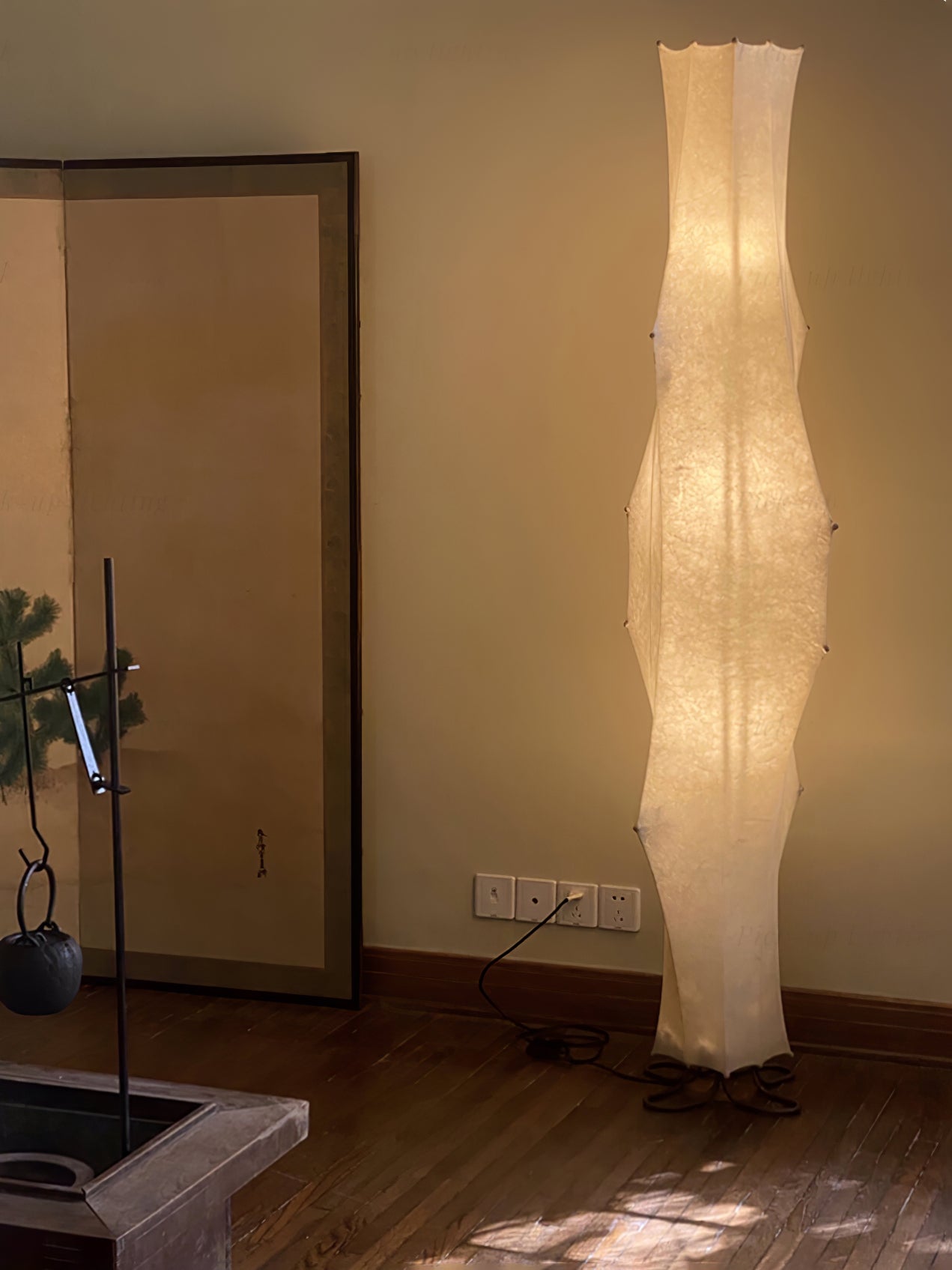 Twist Silk Floor Lamp - Blowlighting
