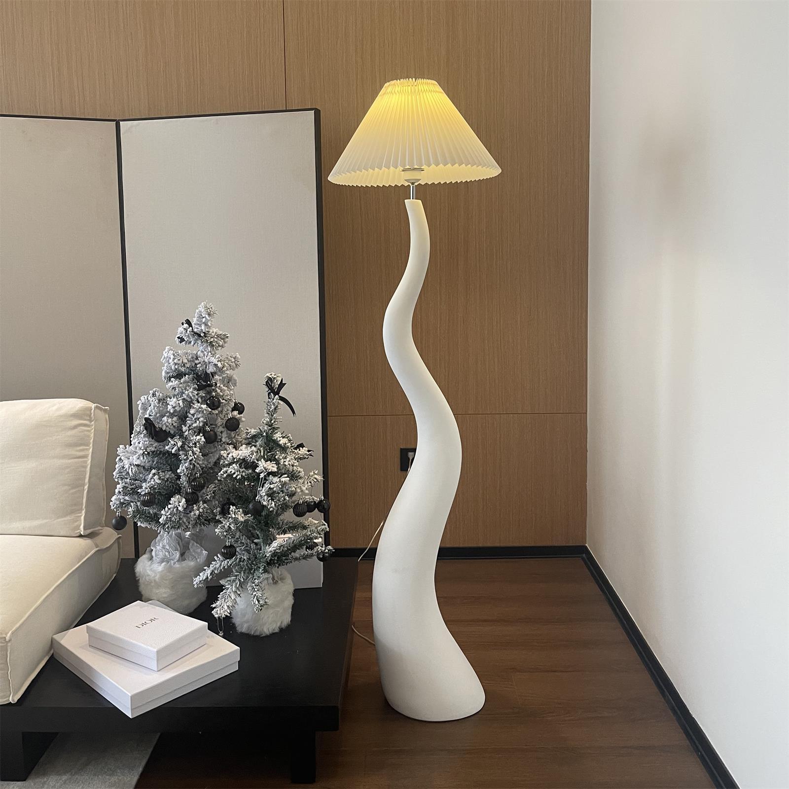 Twisted Pleated Floor Lamp - Blowlighting