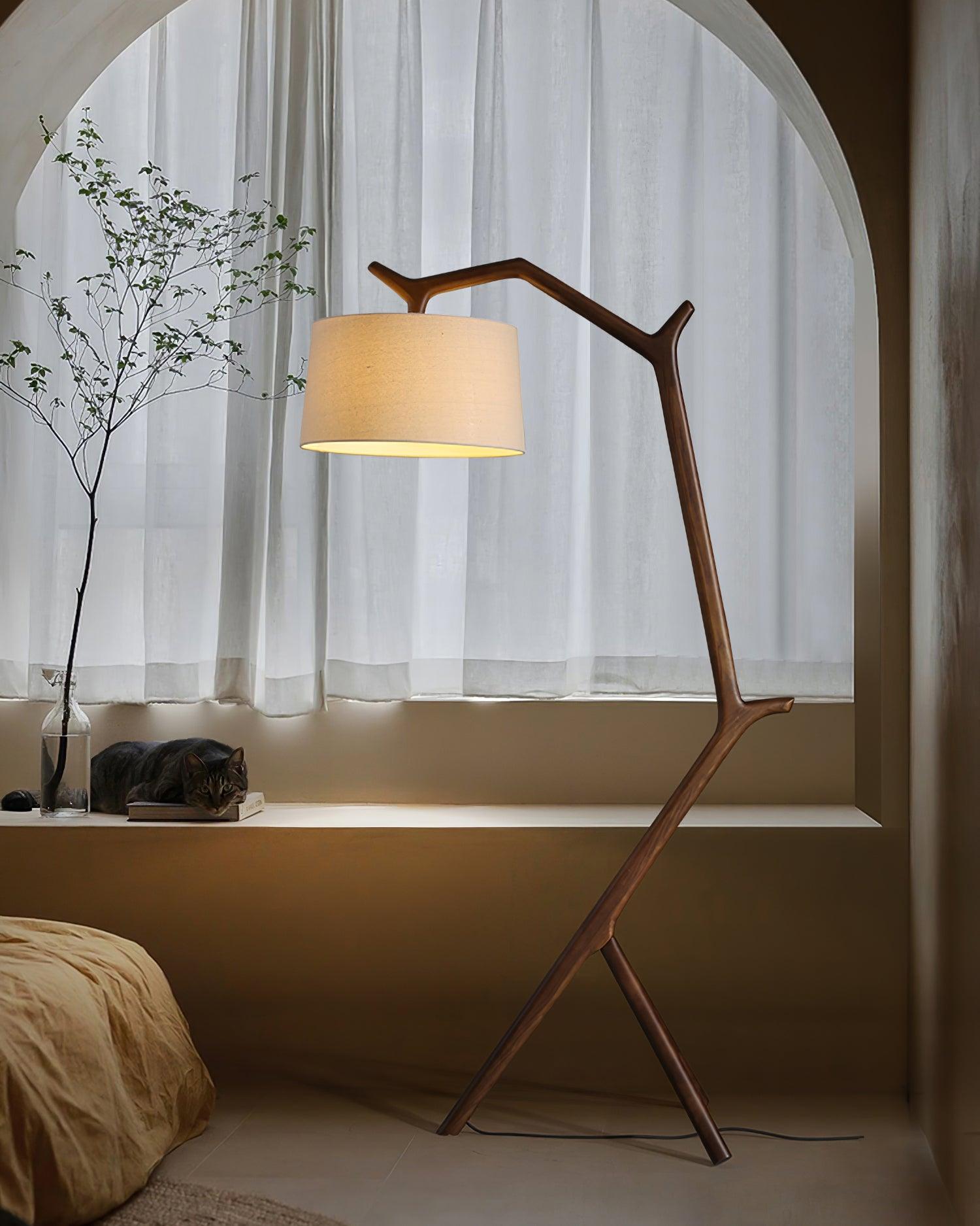 Umahi Floor Lamp - Blowlighting