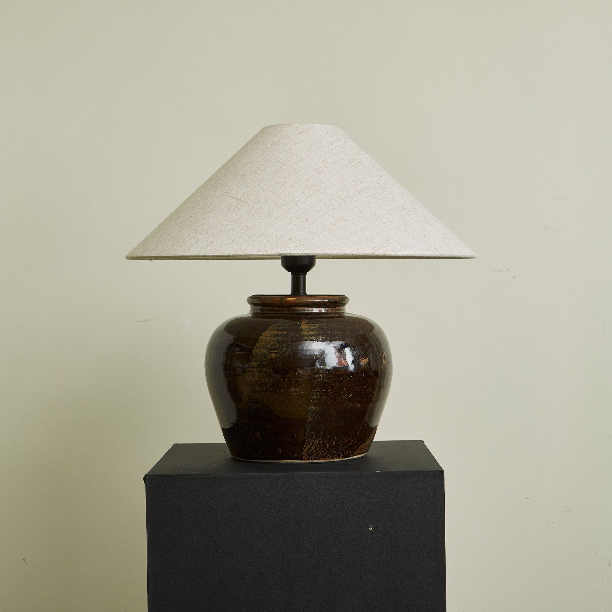 Umber Jar Table Lamp - Blowlighting