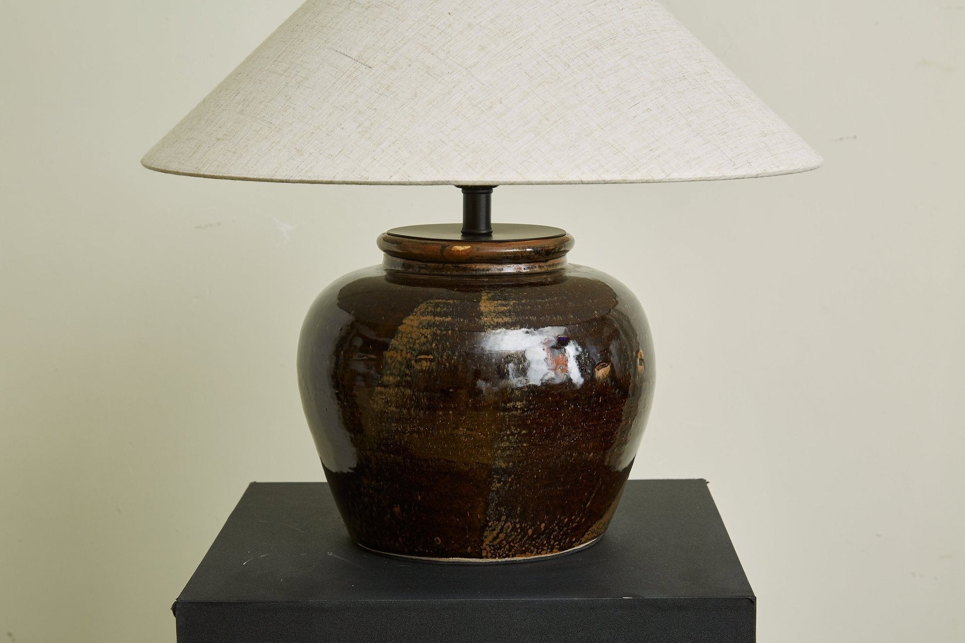 Umber Jar Table Lamp - Blowlighting