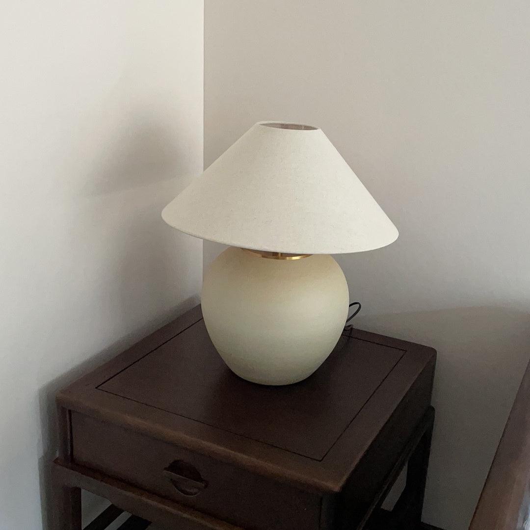Etalis Ceramic Table Lamp - Blowlighting