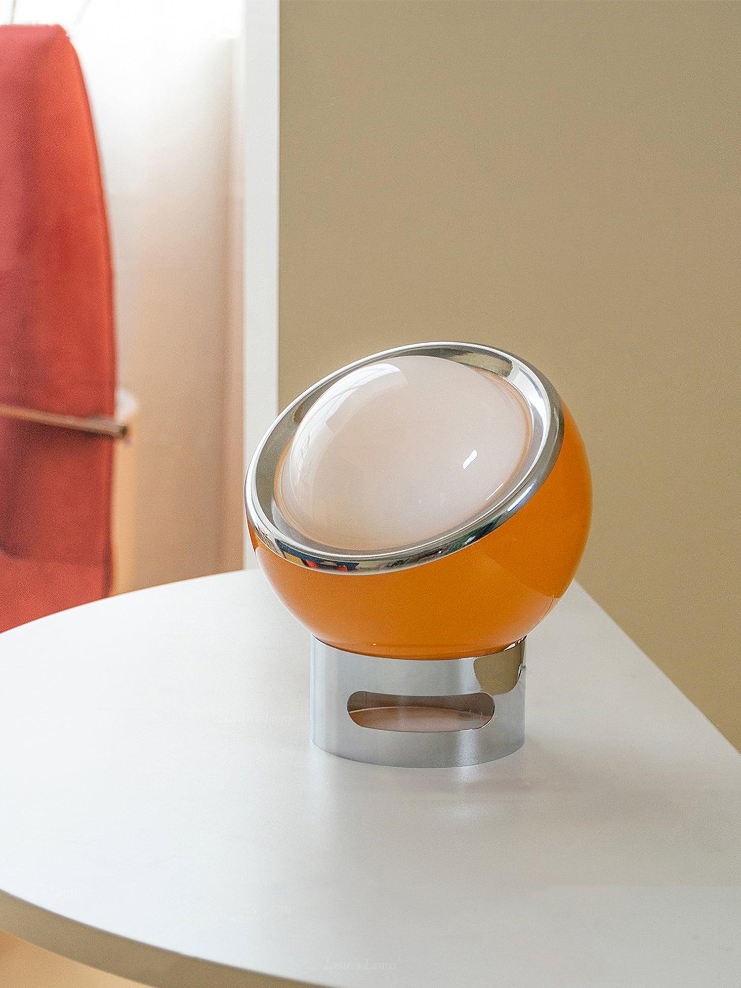 Valeria Table Lamp - Blowlighting