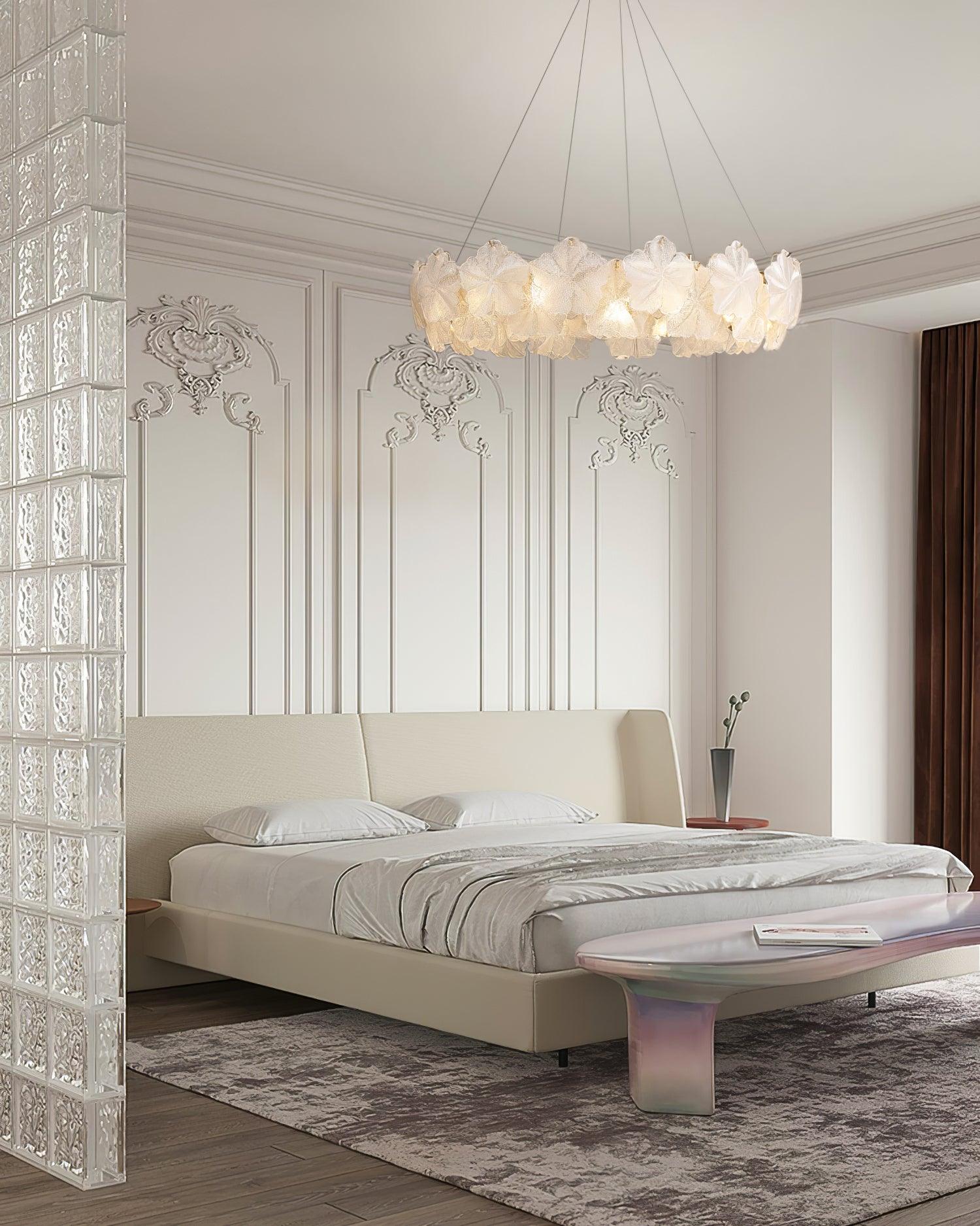 Valery Chandelier - Blowlighting