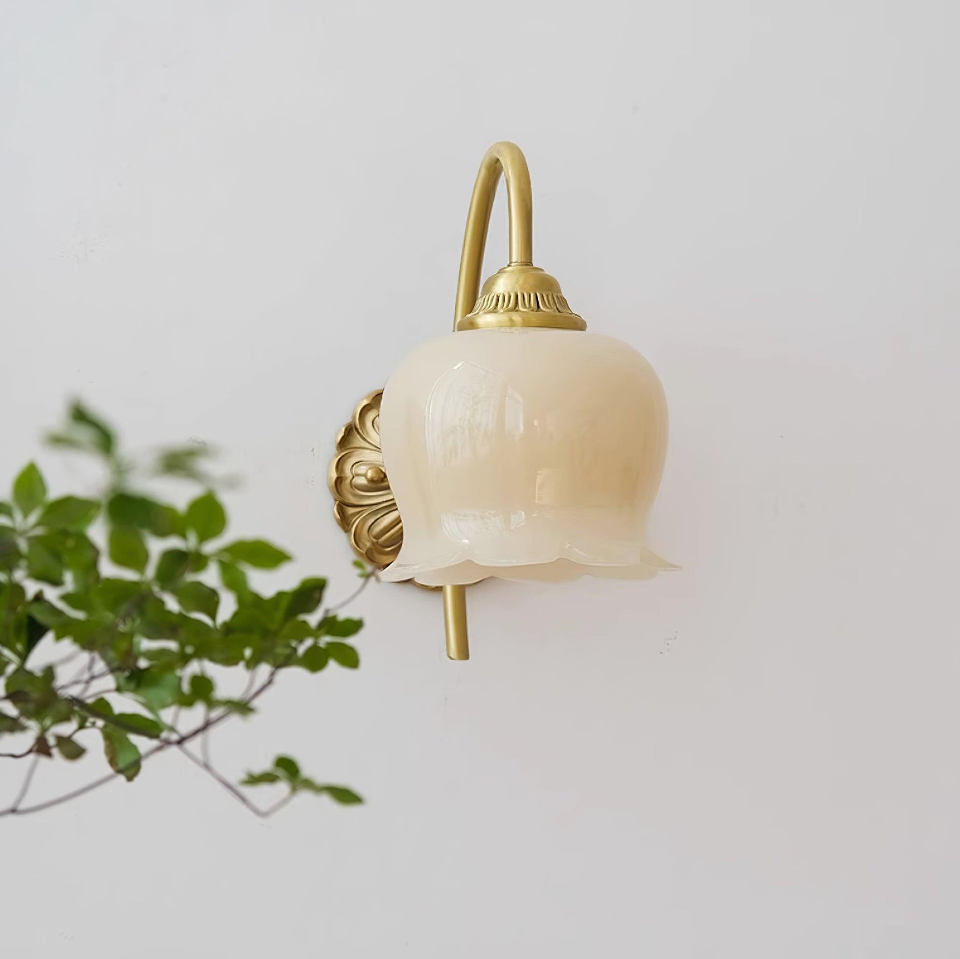 Valley Flower Wall Lamp - Blowlighting