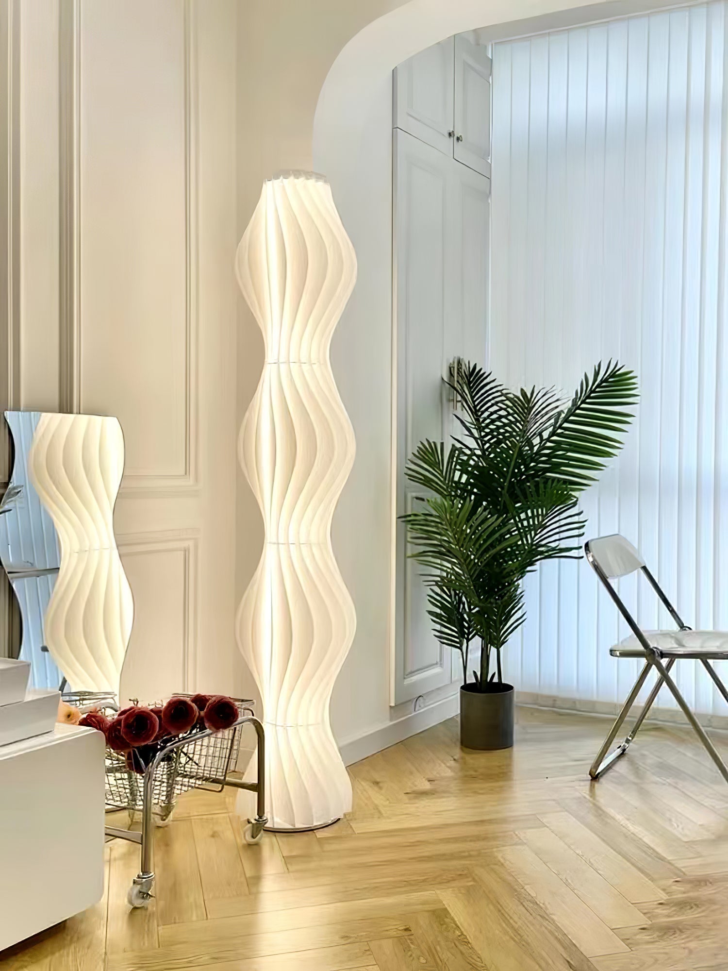 Vapor Floor Lamp - Blowlighting