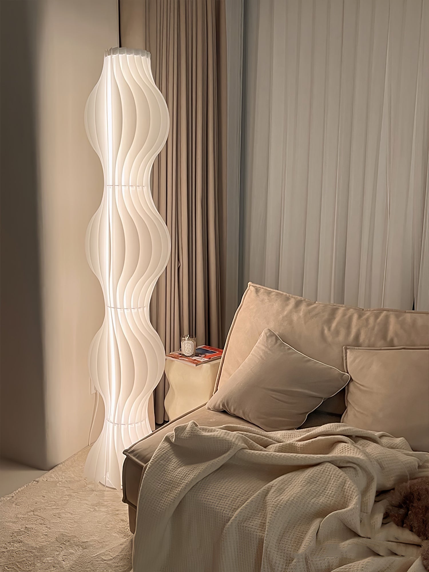Vapor Floor Lamp - Blowlighting