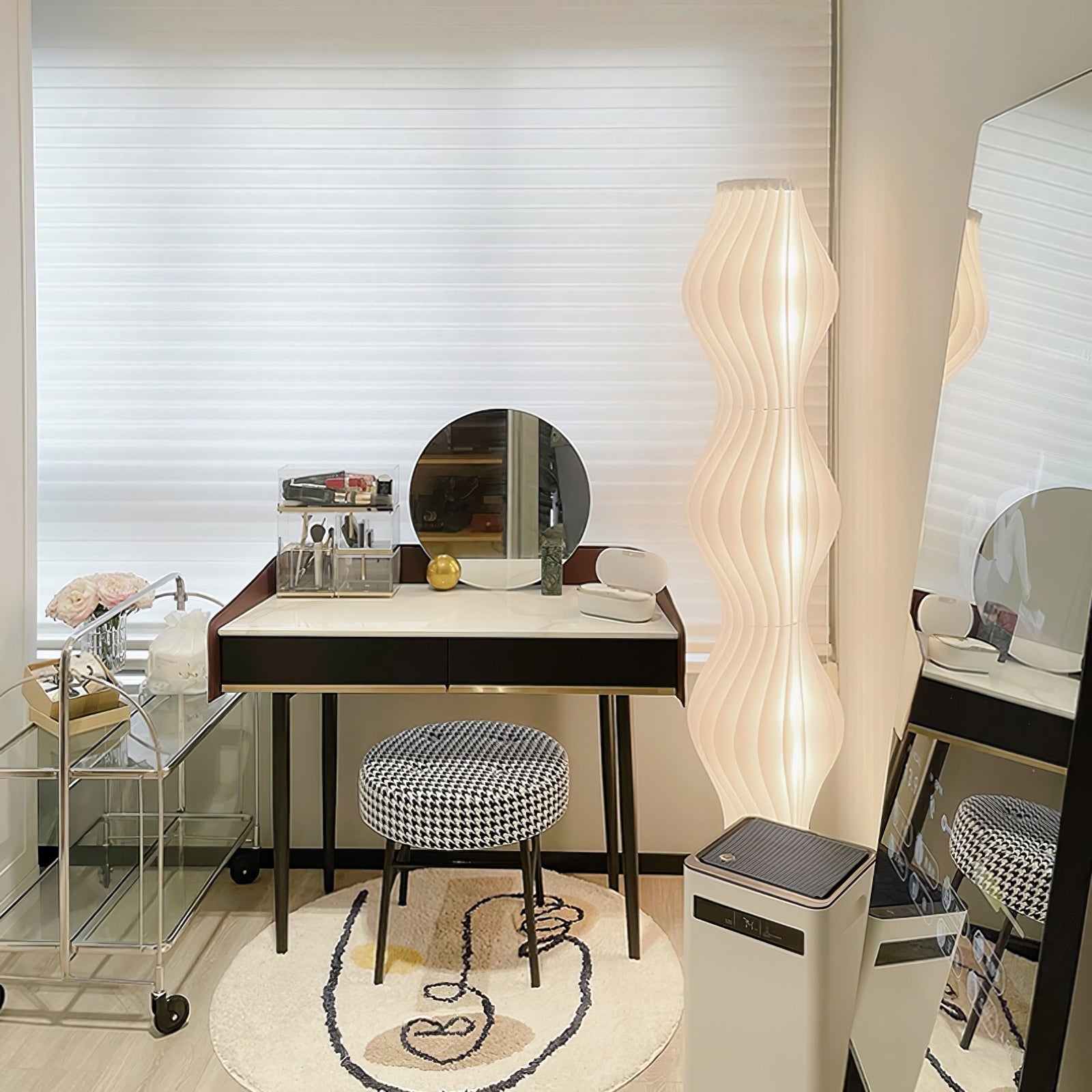 Vapor Floor Lamp - Blowlighting