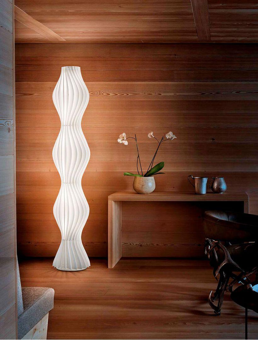 Vapor Floor Lamp - Blowlighting
