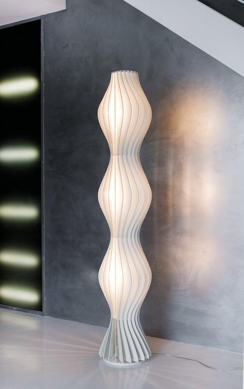 Vapor Floor Lamp - Blowlighting