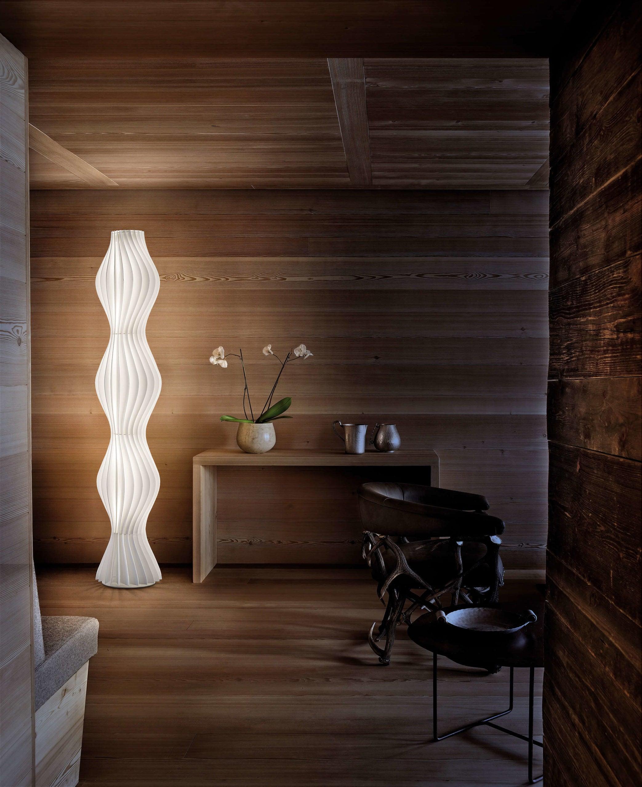 Vapor Floor Lamp - Blowlighting