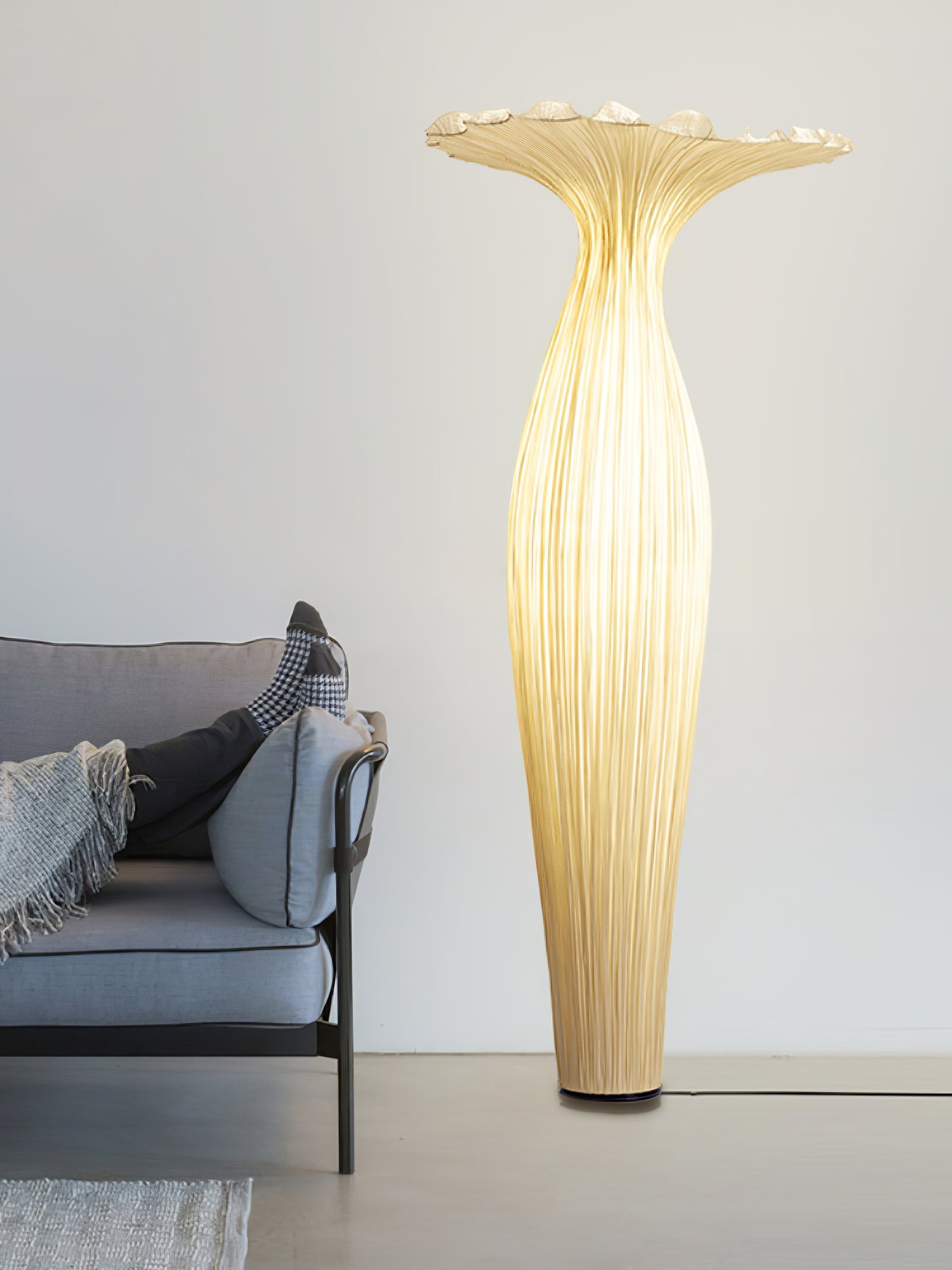 Vase Fabric Floor Lamp - Blowlighting
