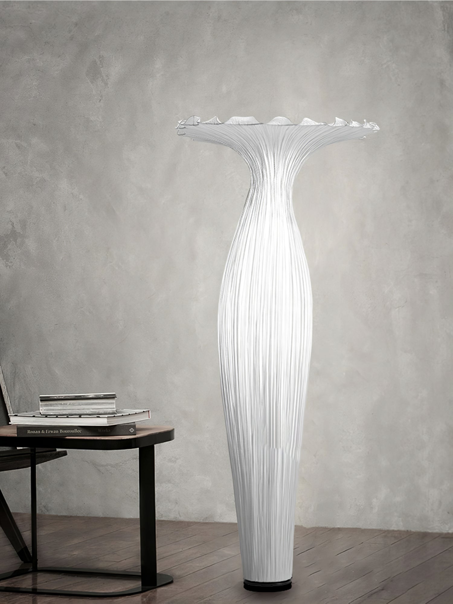 Vase Fabric Floor Lamp - Blowlighting