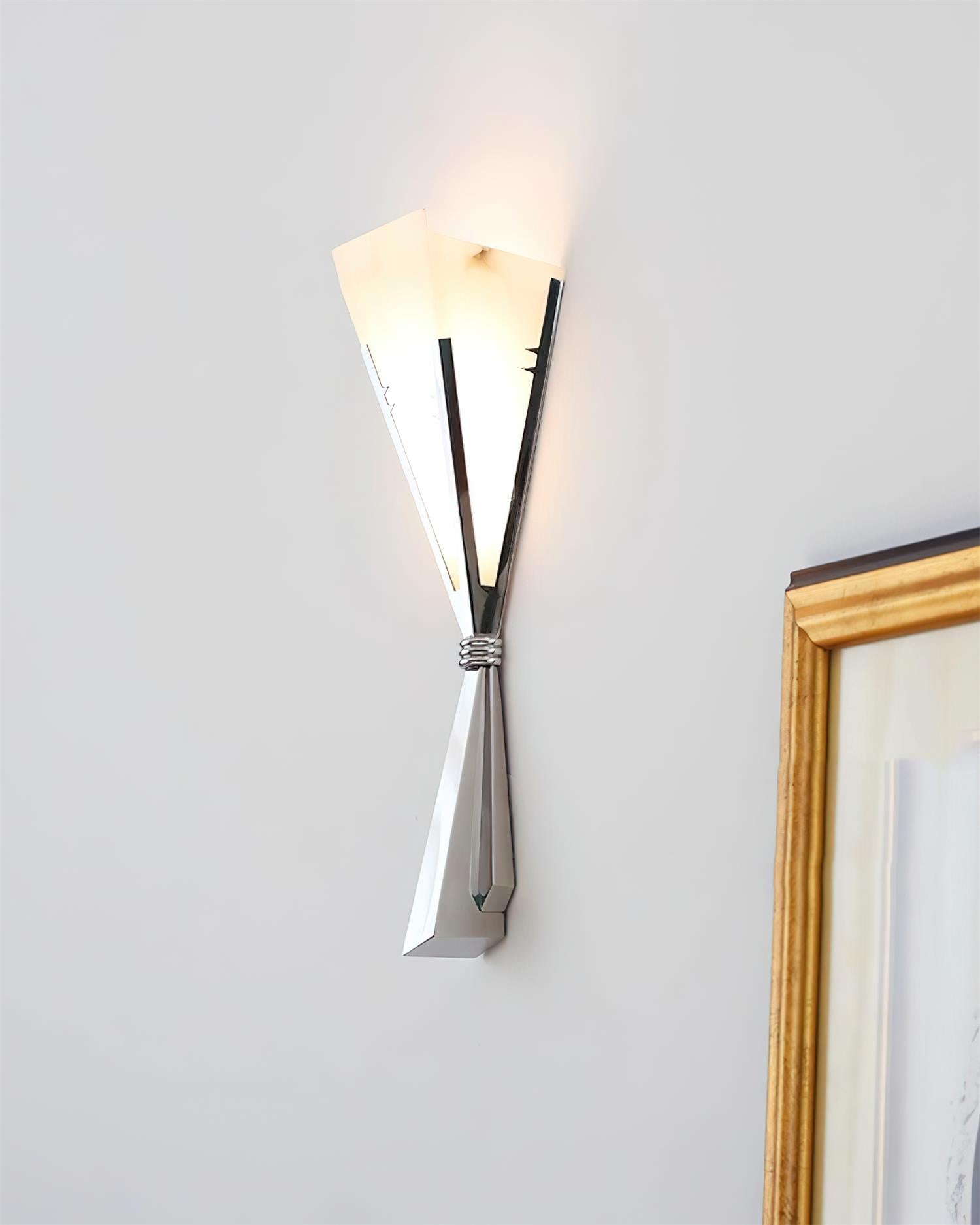 Veltris Scandinavian Alabaster Wall Light
