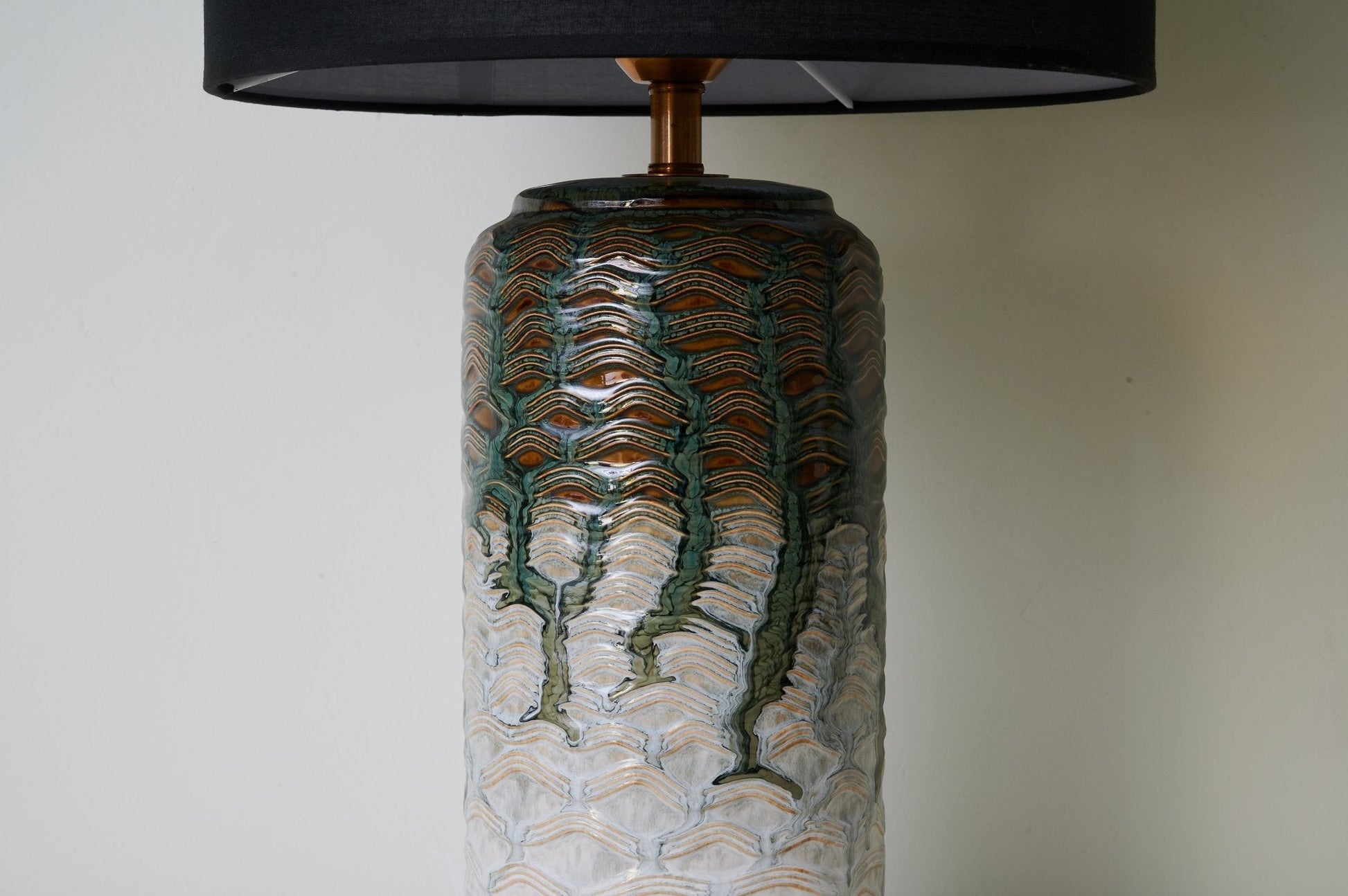 Verde Drip Ceramic Table Lamp - Blowlighting