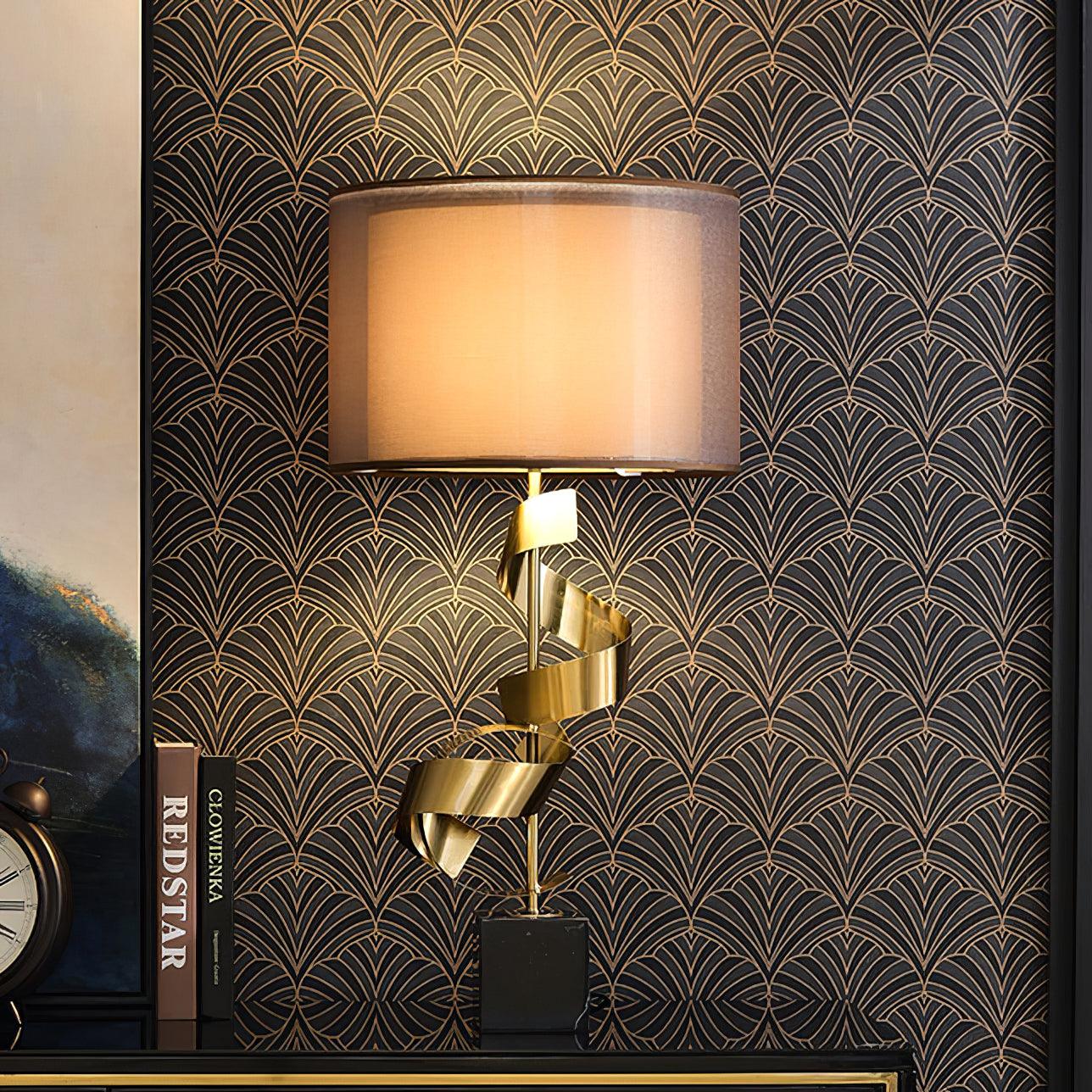 Vero Table Lamp - Blowlighting