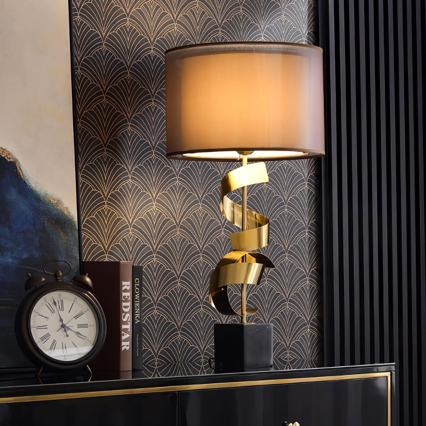 Vero Table Lamp - Blowlighting