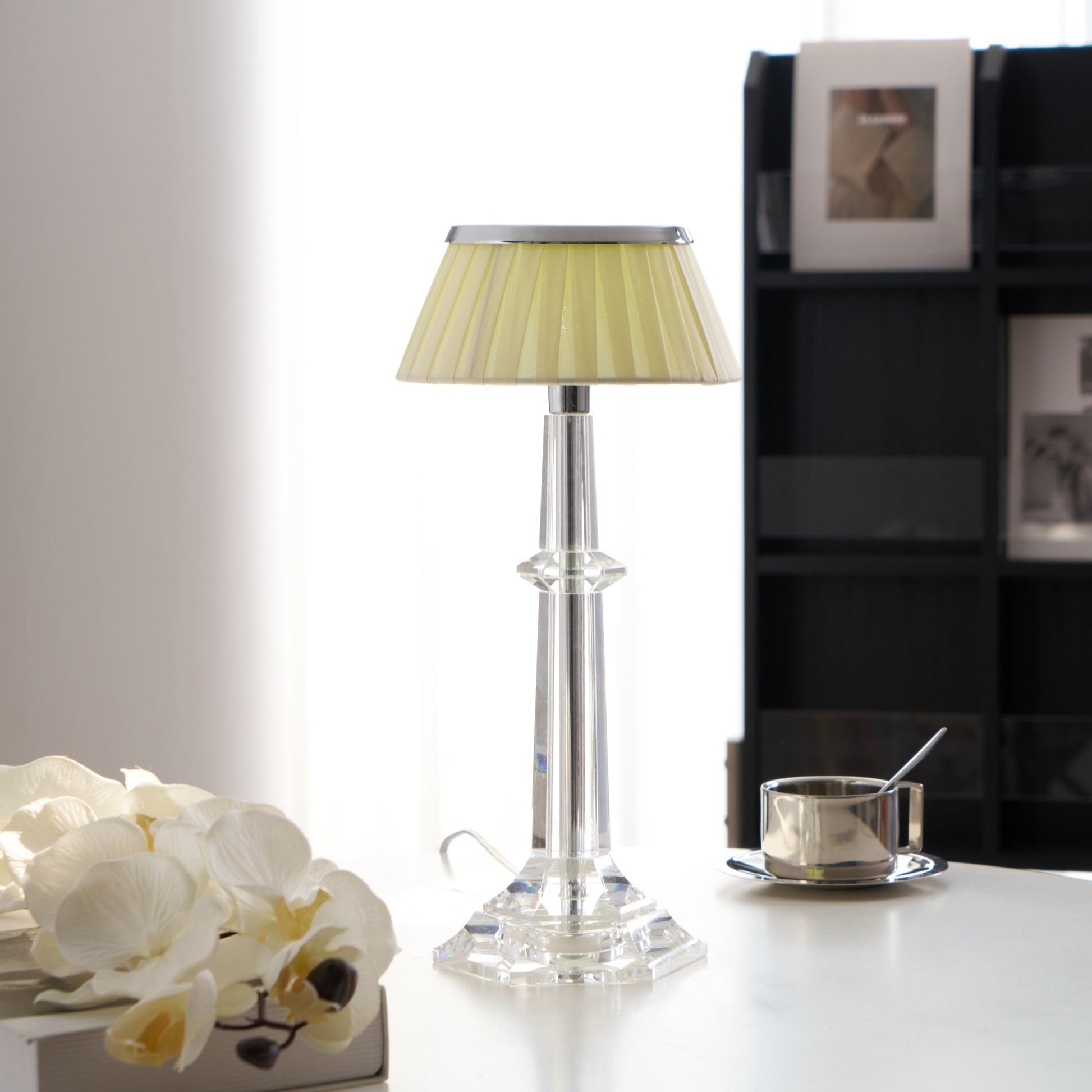 Versailles Table Lamp - Blowlighting