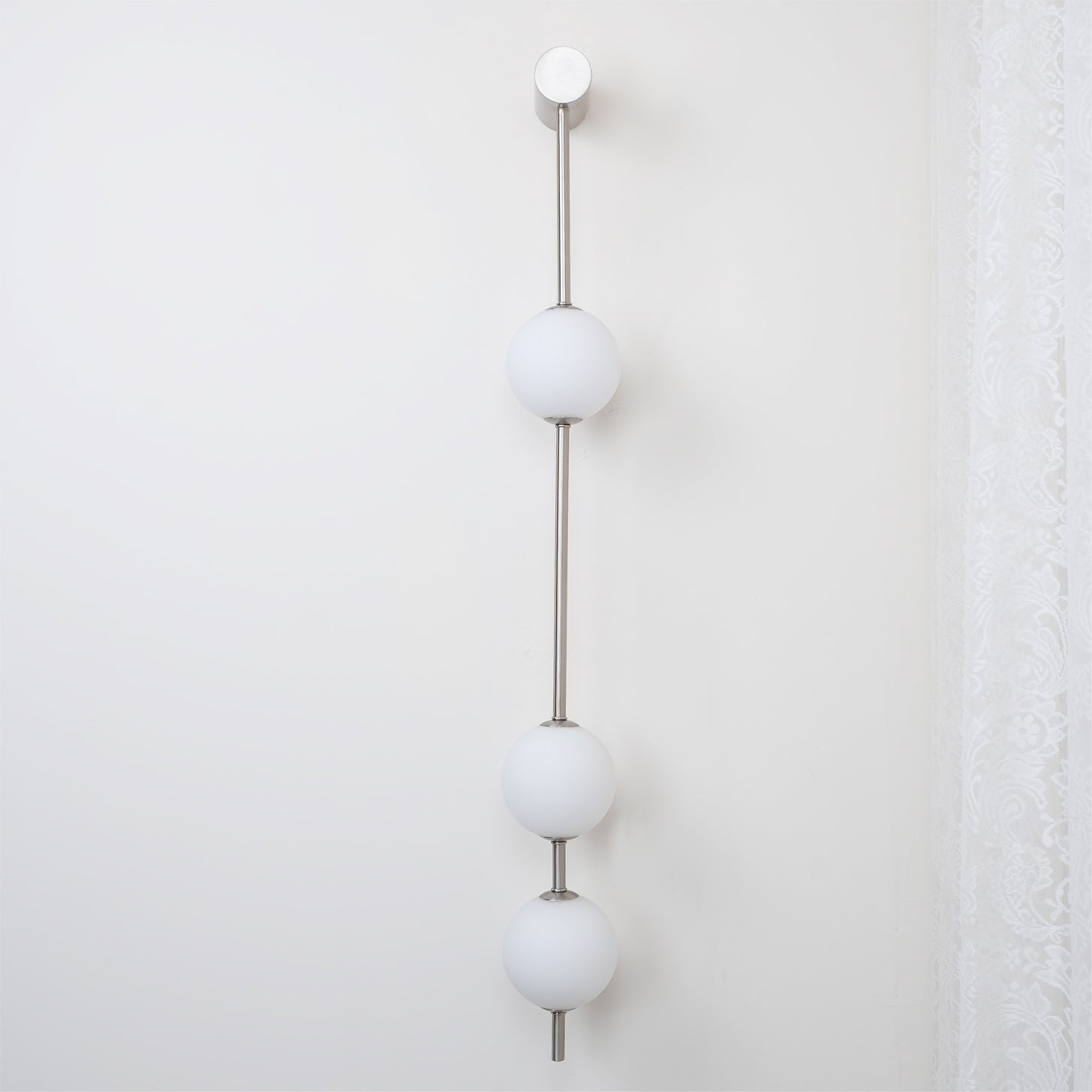 Vertical Balls Wall Lamp - Blowlighting
