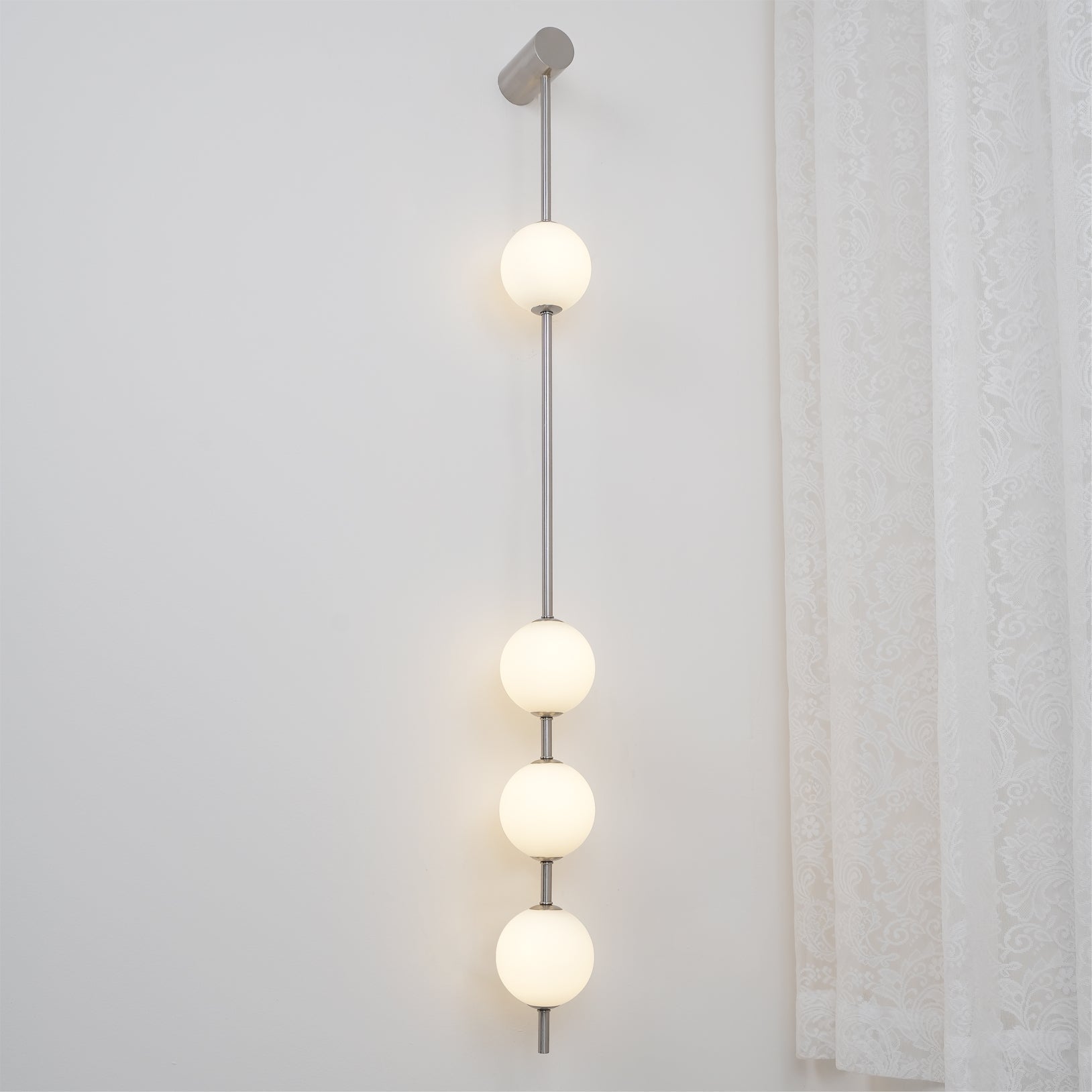 Vertical Balls Wall Lamp - Blowlighting
