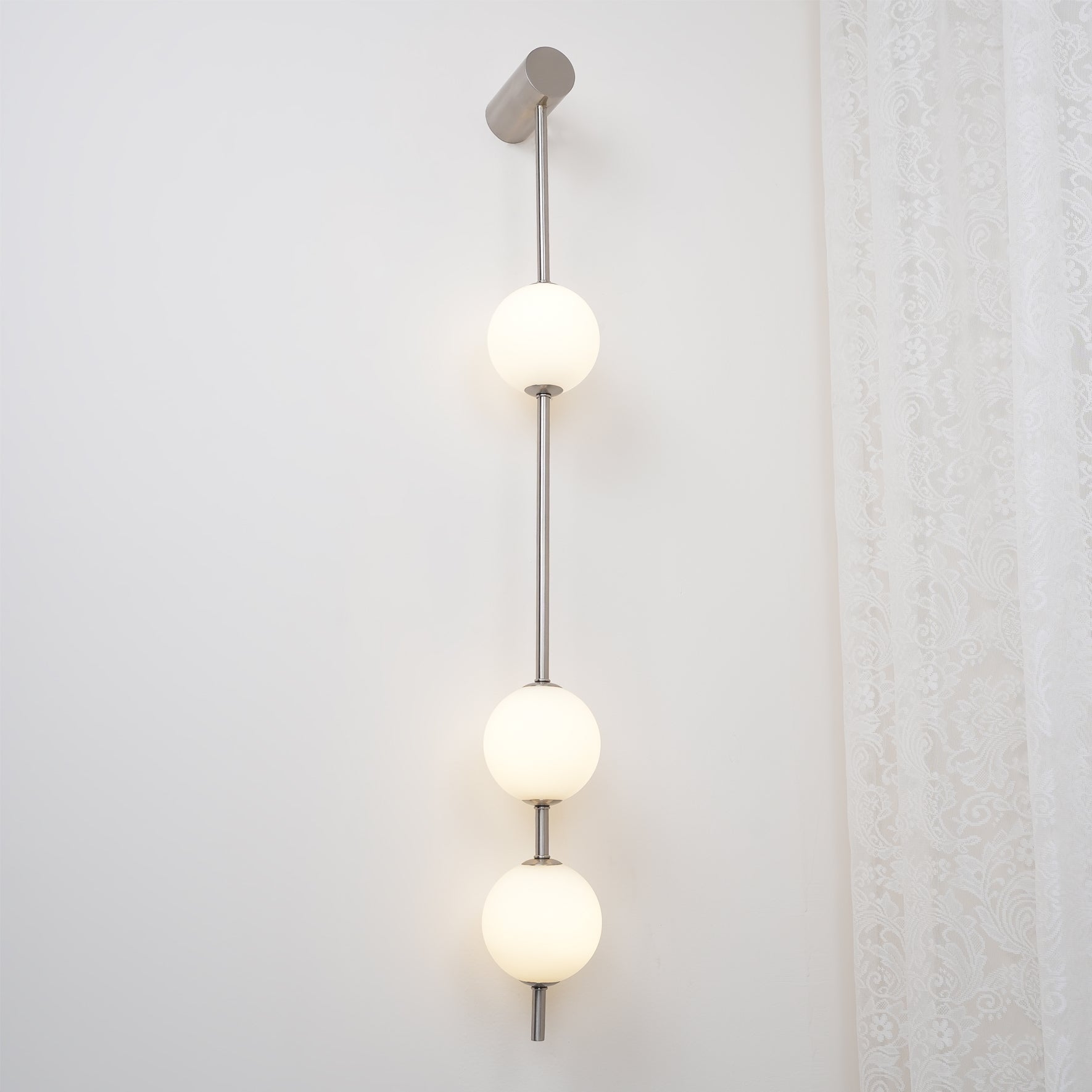 Vertical Balls Wall Lamp - Blowlighting