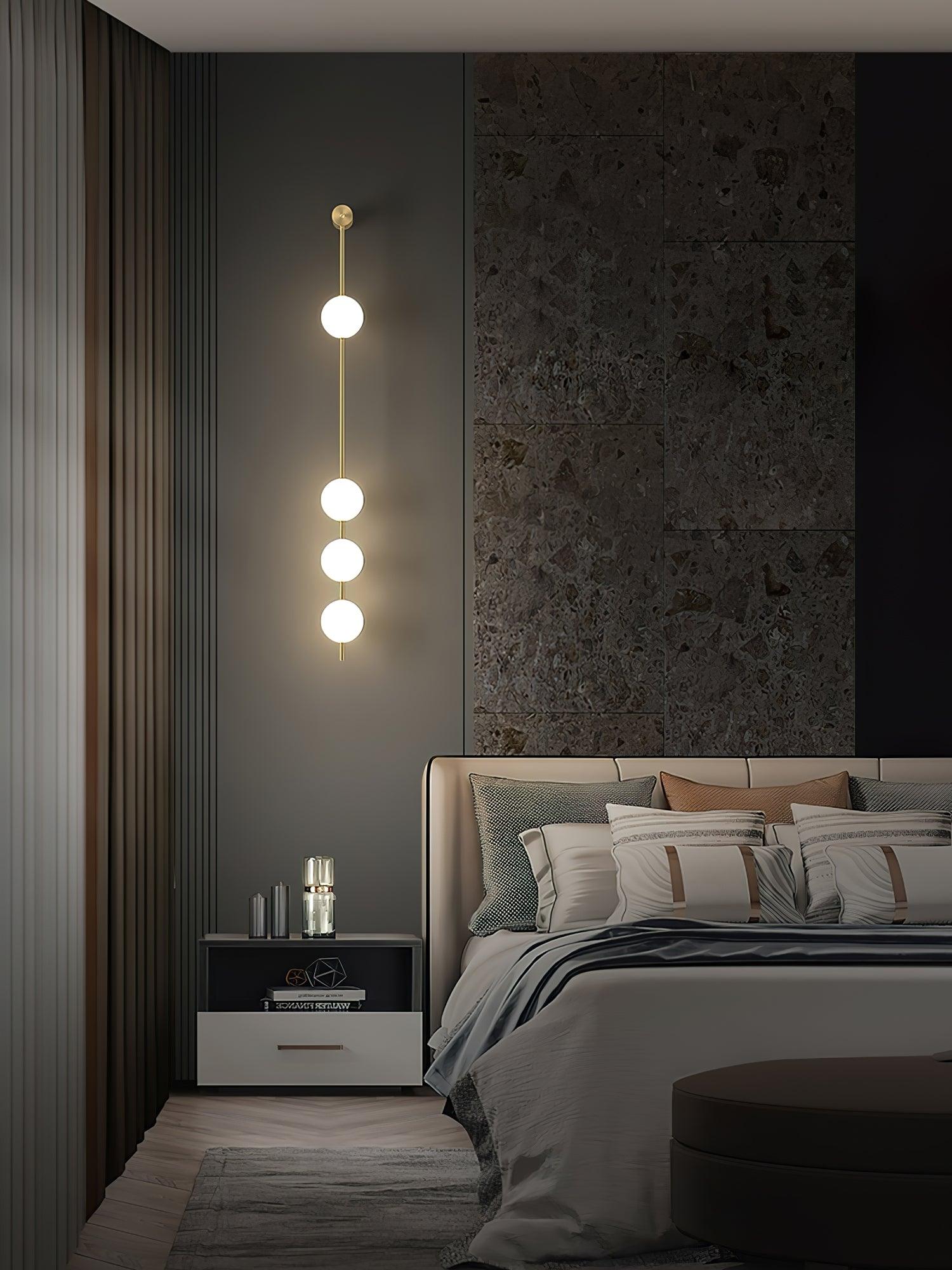 Vertical Balls Wall Lamp - Blowlighting