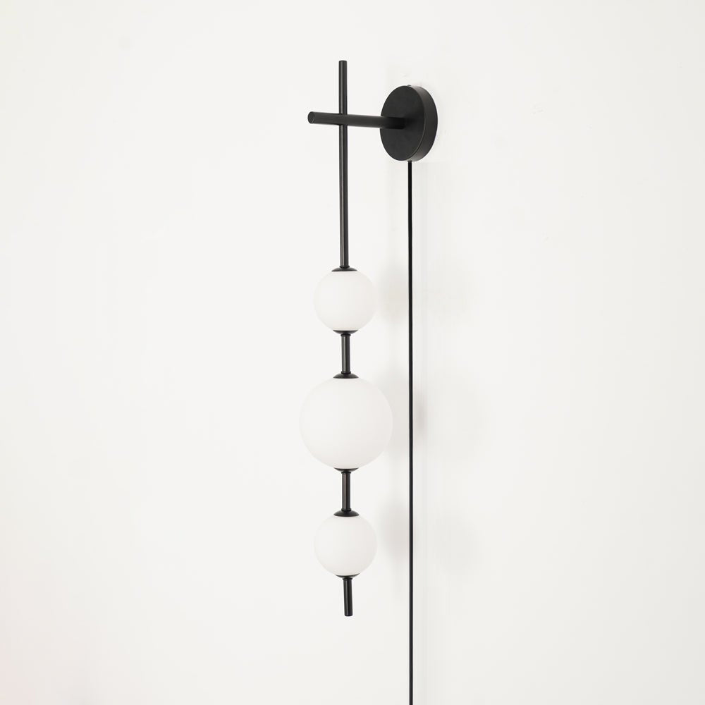 Vertical Globe Plug-in Wall Lamp - Blowlighting