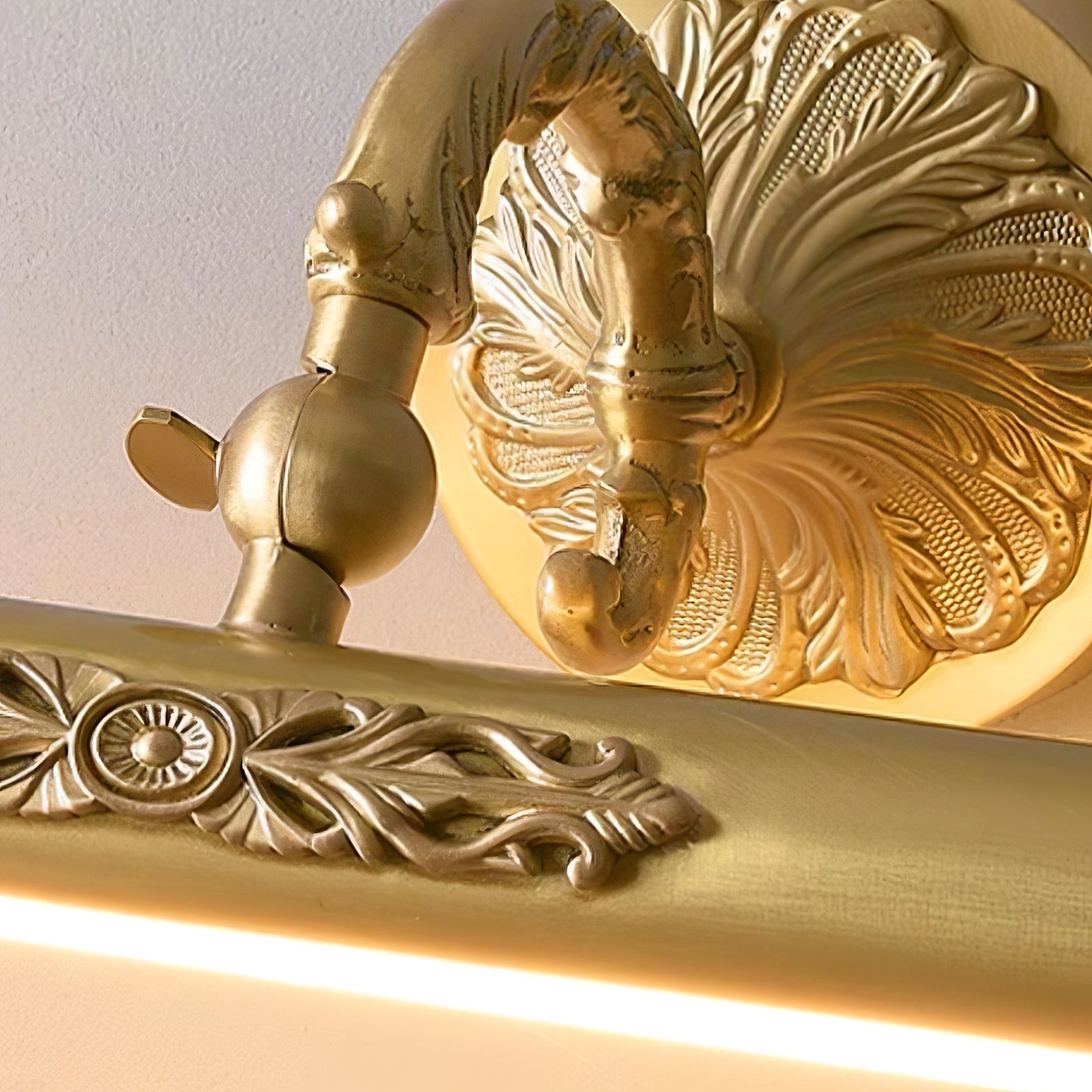 Victoria Vanity Wall Light - Blowlighting