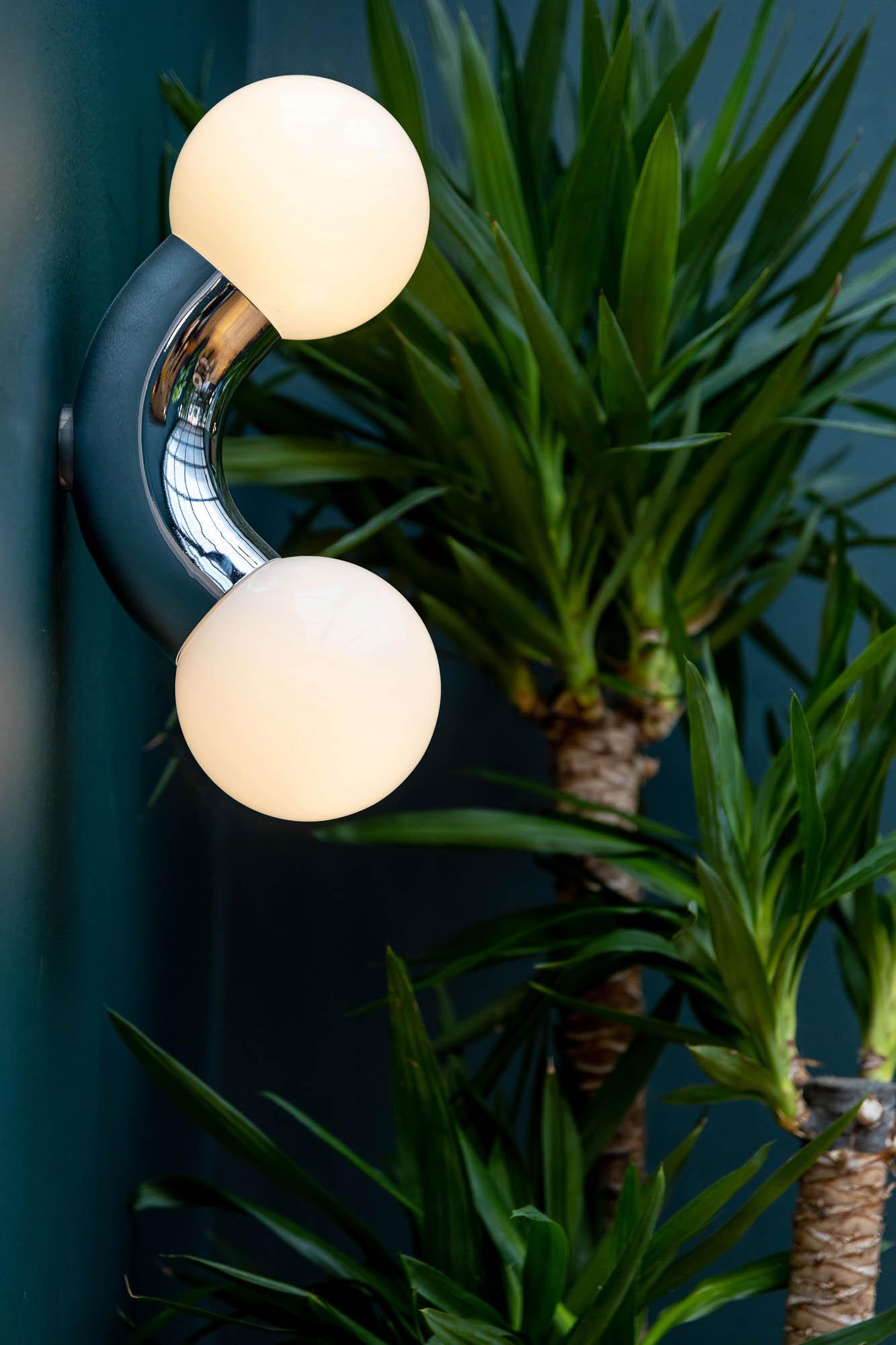 Vine Wall Lamp - Blowlighting
