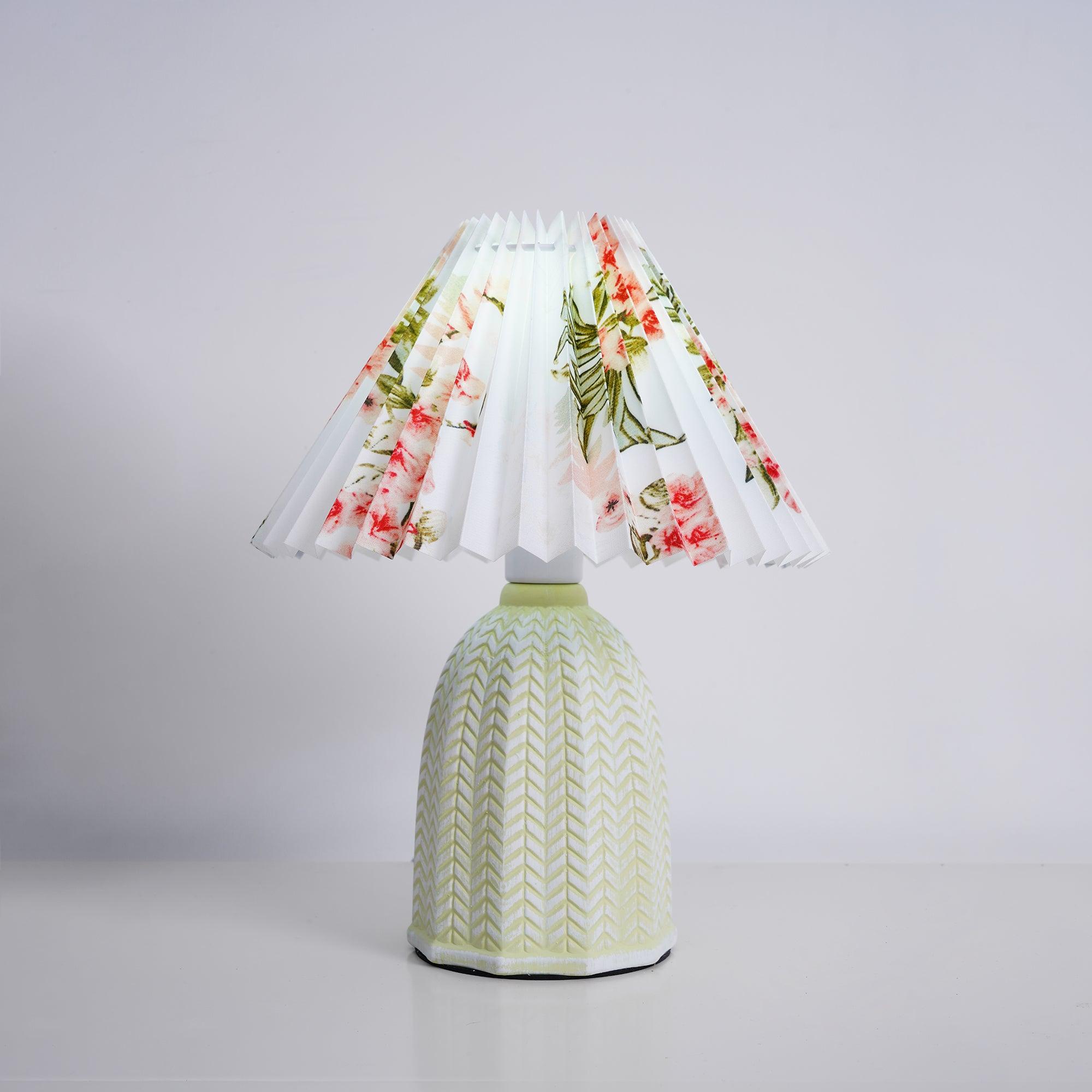 Vintage Pleated Table Lamp - Blowlighting