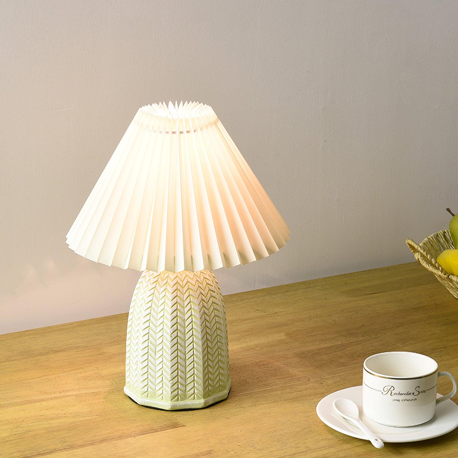 Vintage Pleated Table Lamp - Blowlighting