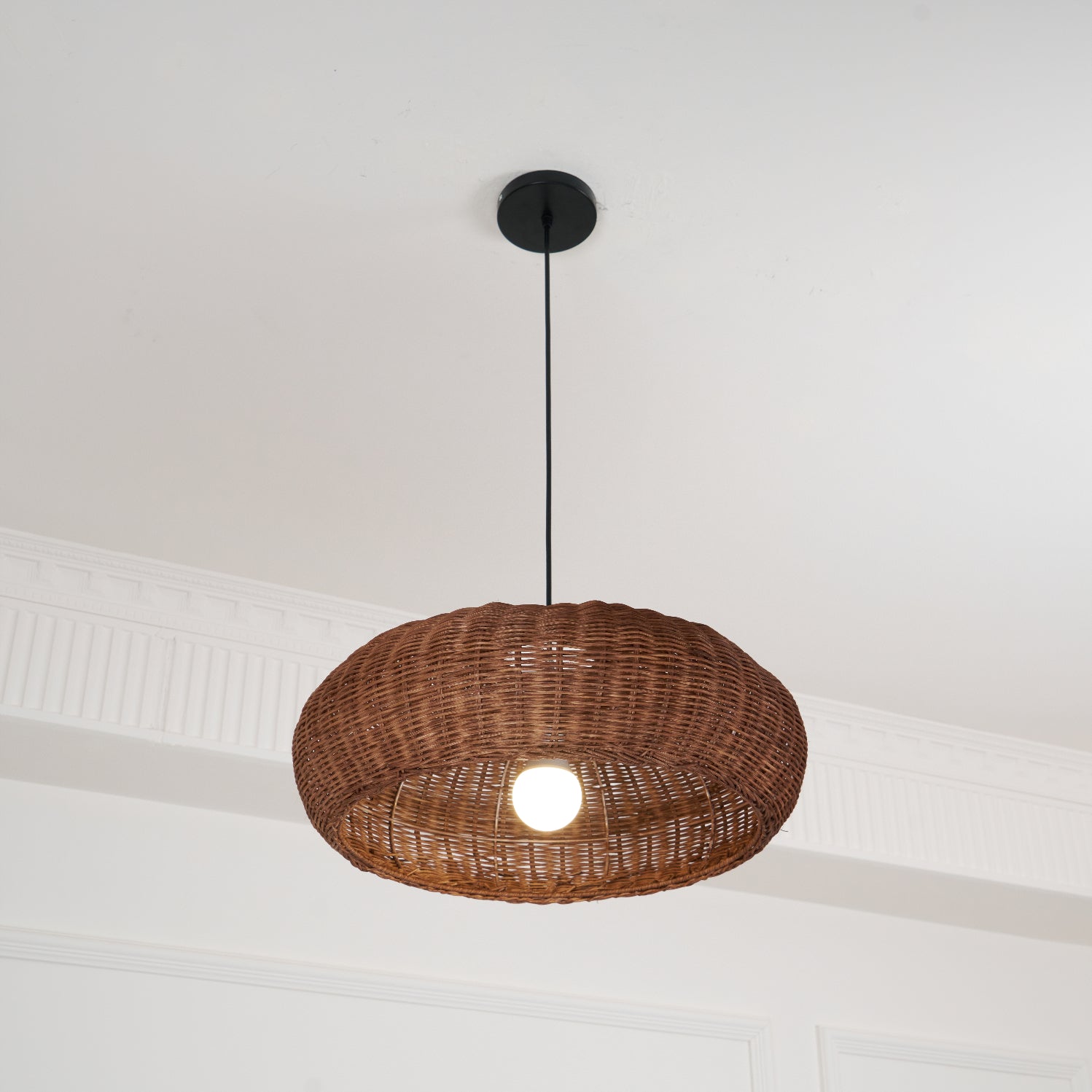 Vintage Rattan Pendant Lamp - Blowlighting