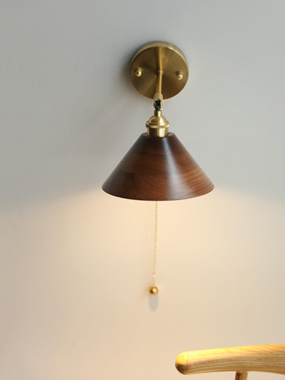 Vintage Wood Wall Lamp - Blowlighting