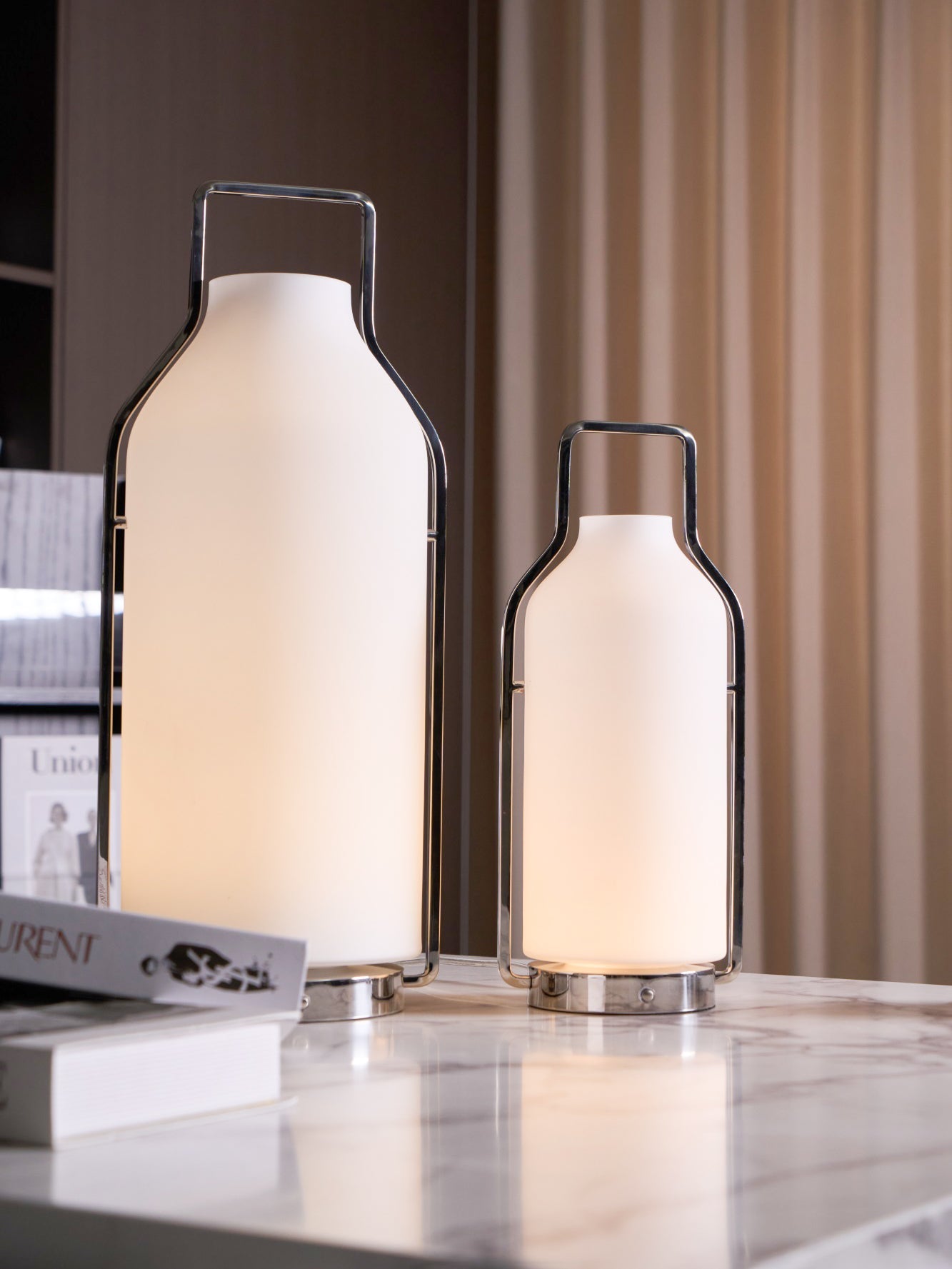 Vintara Lantern Table Lamp - Blowlighting