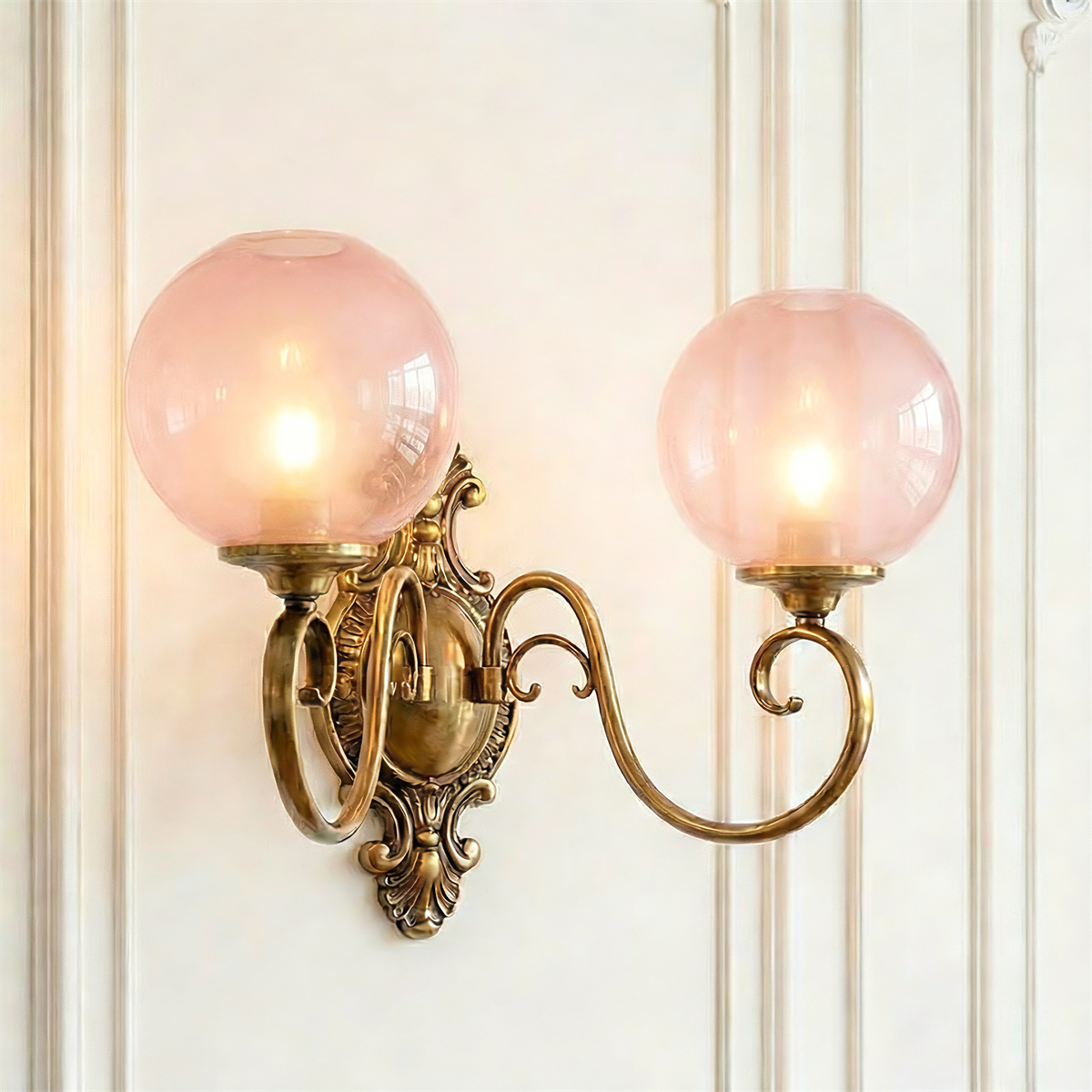 Tarose Vintage Brass Glass Wall Lamp