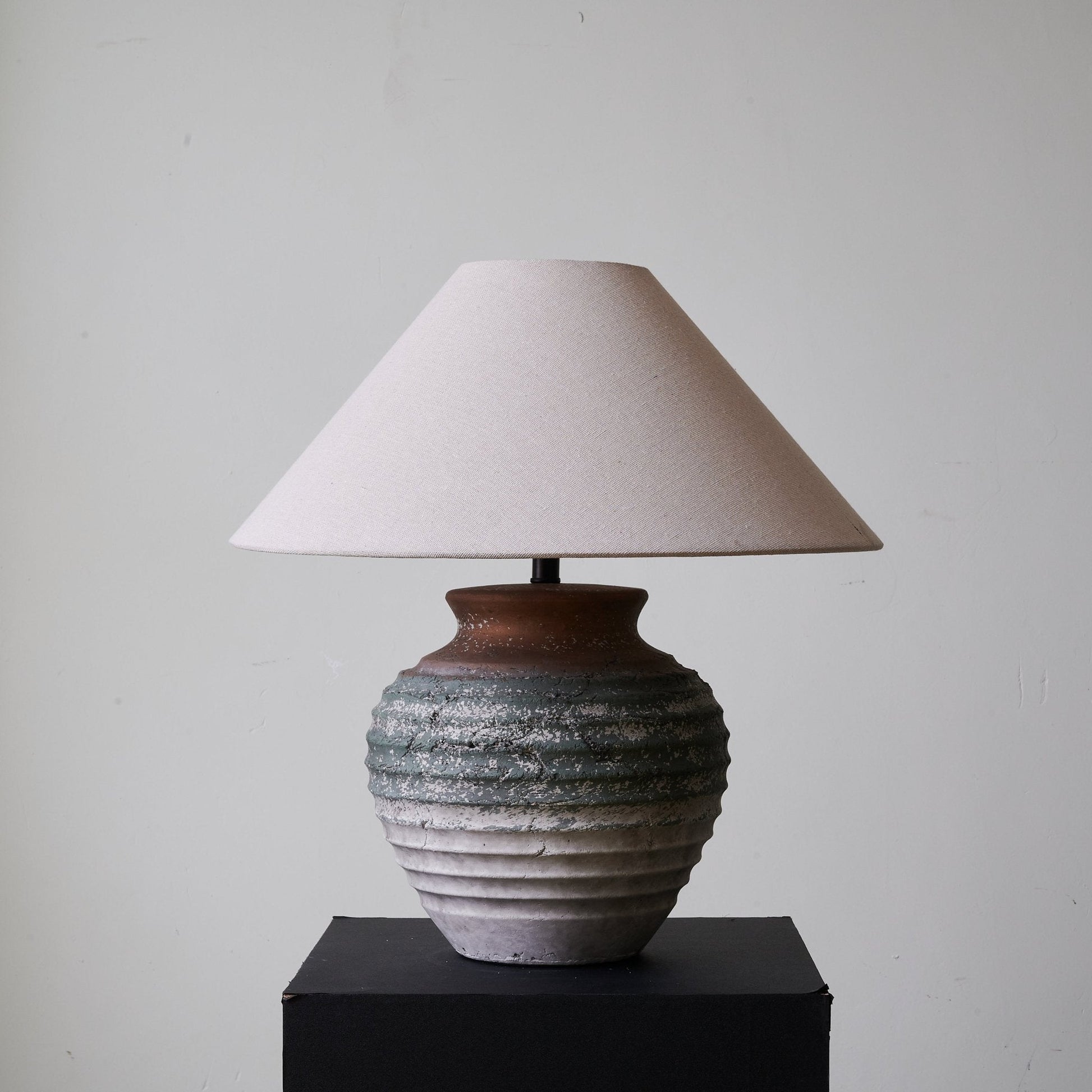 Volca Gradient Clay Table Lamp - Blowlighting