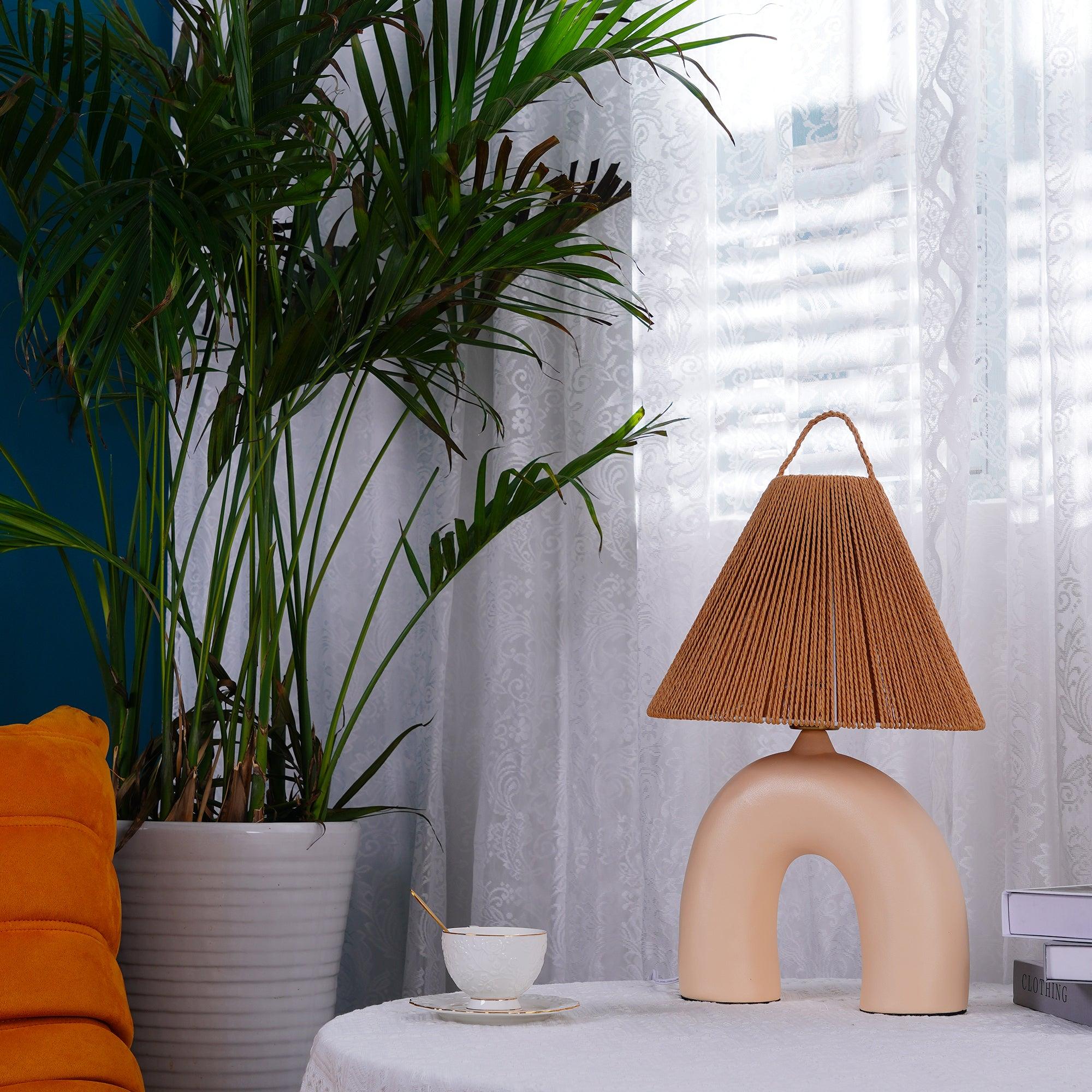 Arched Table Lamp - Blowlighting
